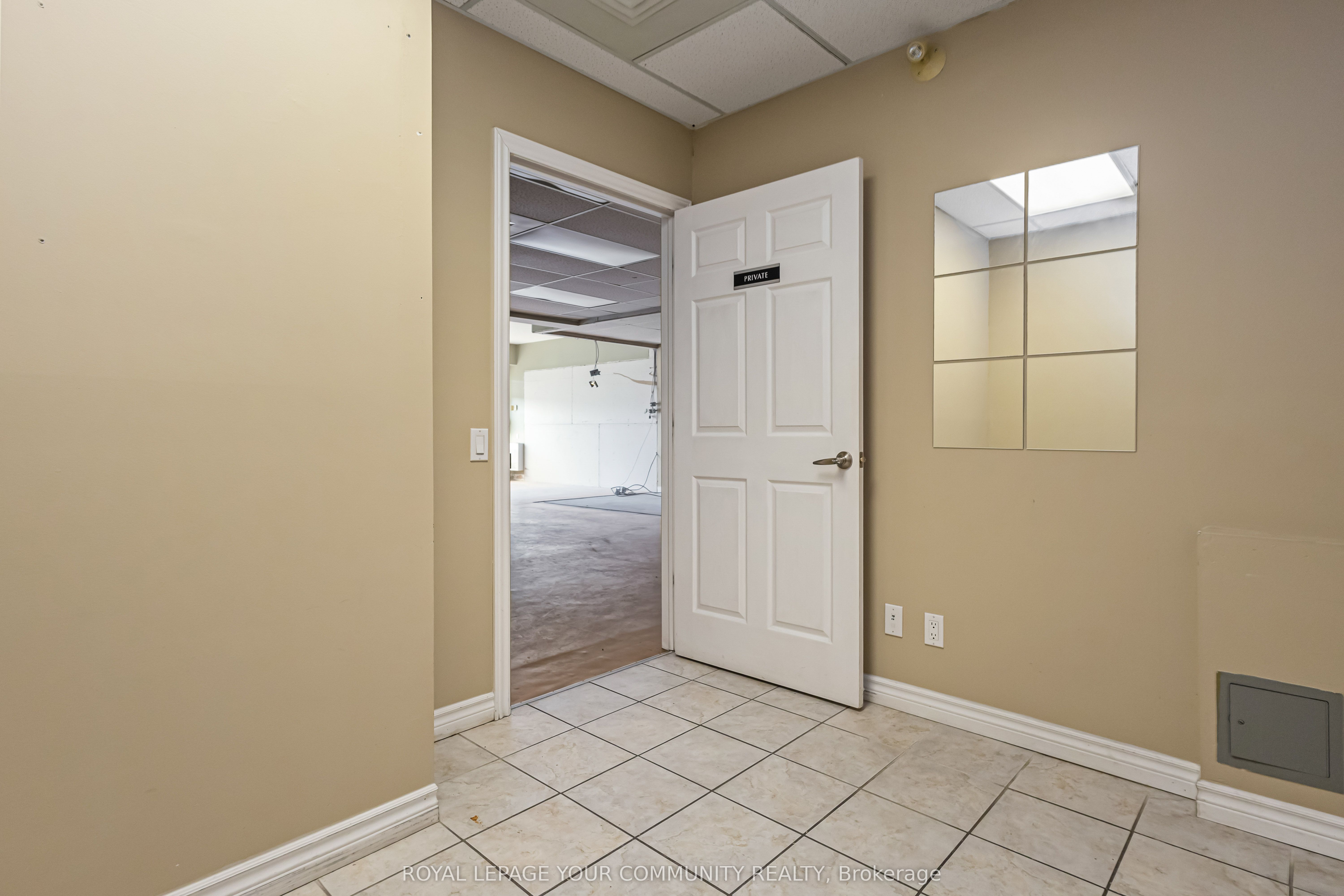 2 Corby Road 8 Property Photo 18