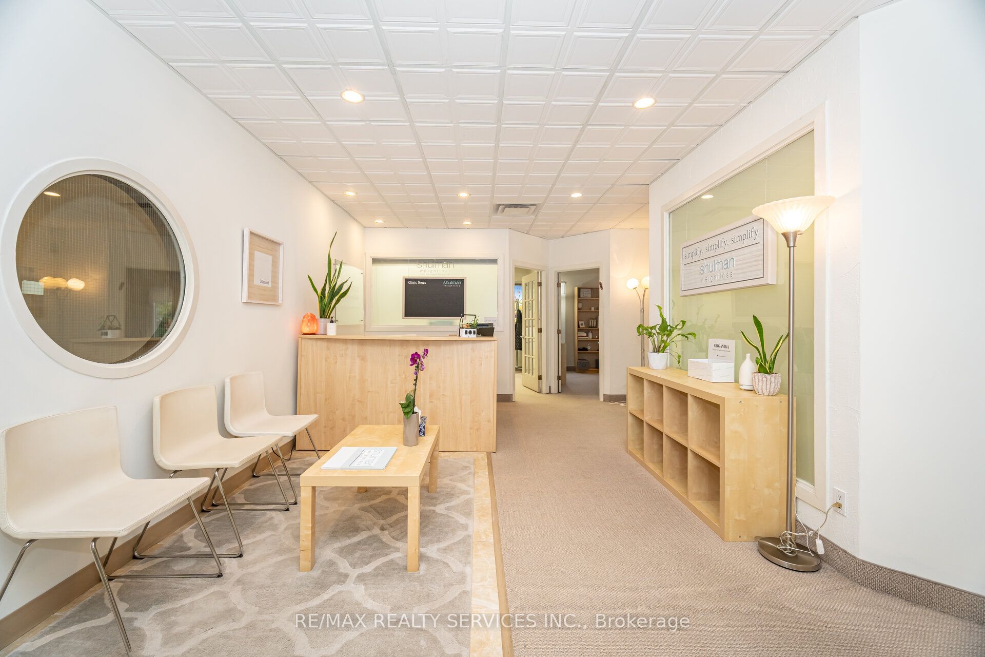 7620 Yonge St Property Photo 10