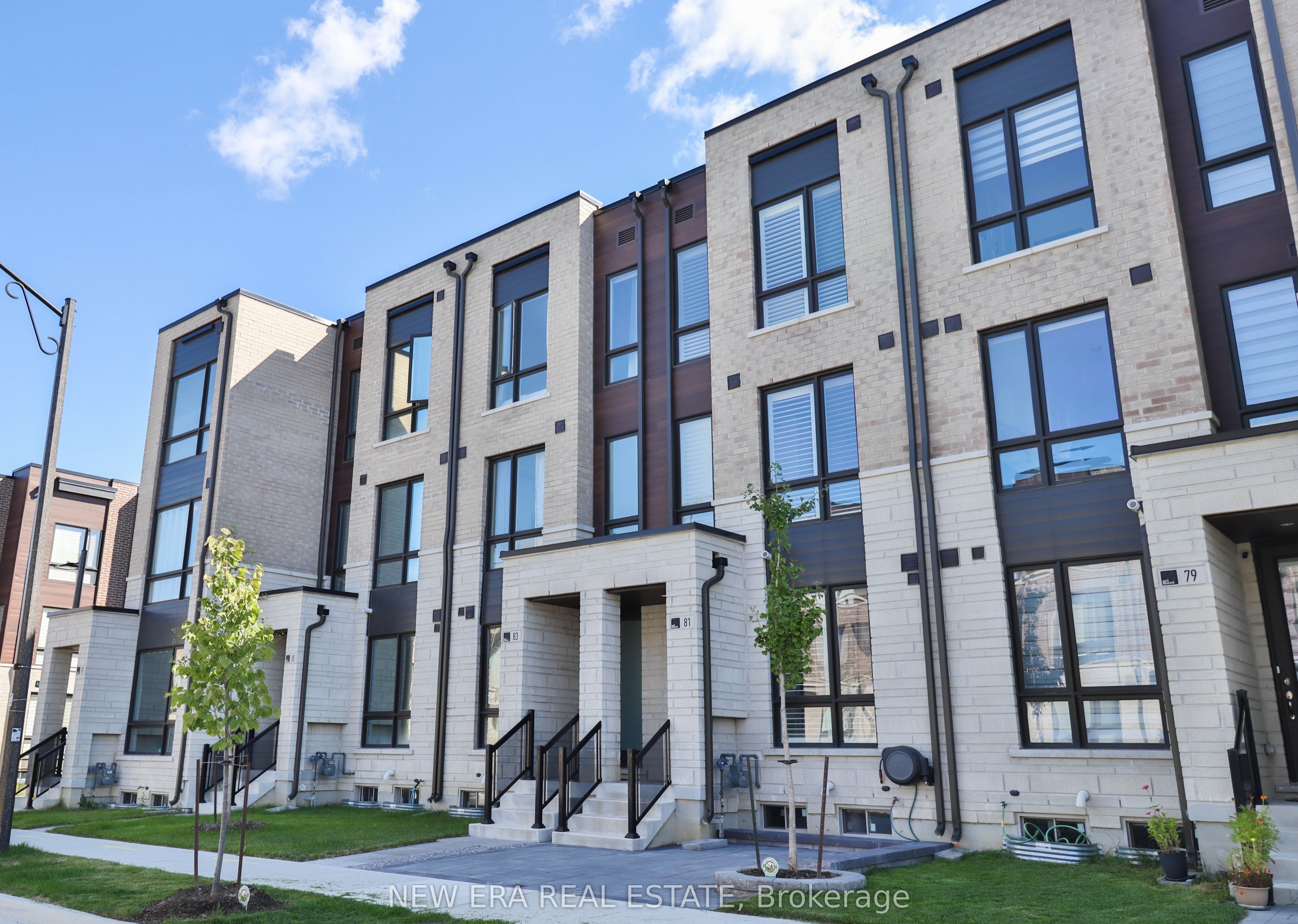 81 Stauffer Crescent Property Photo 2