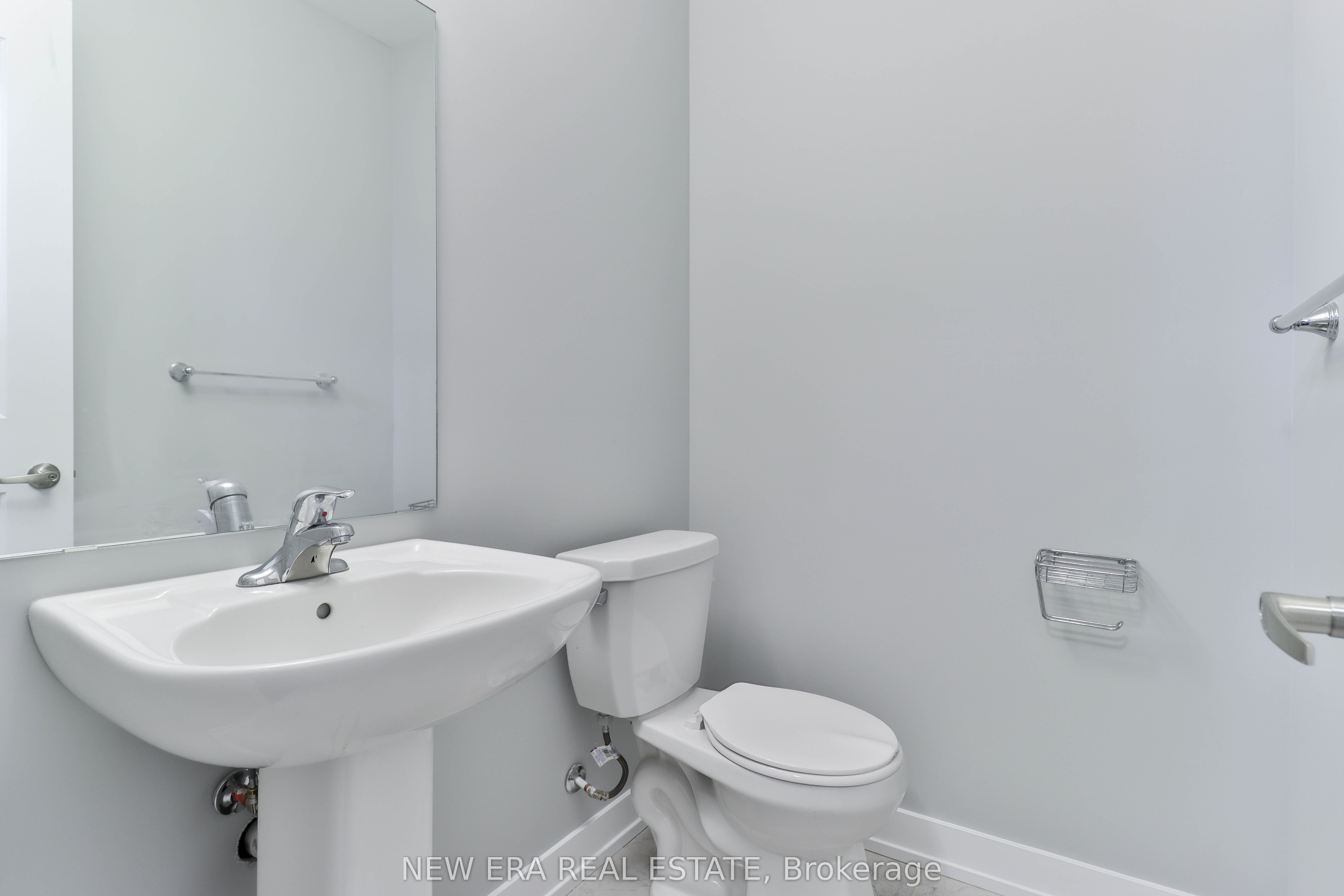 81 Stauffer Crescent Property Photo 32