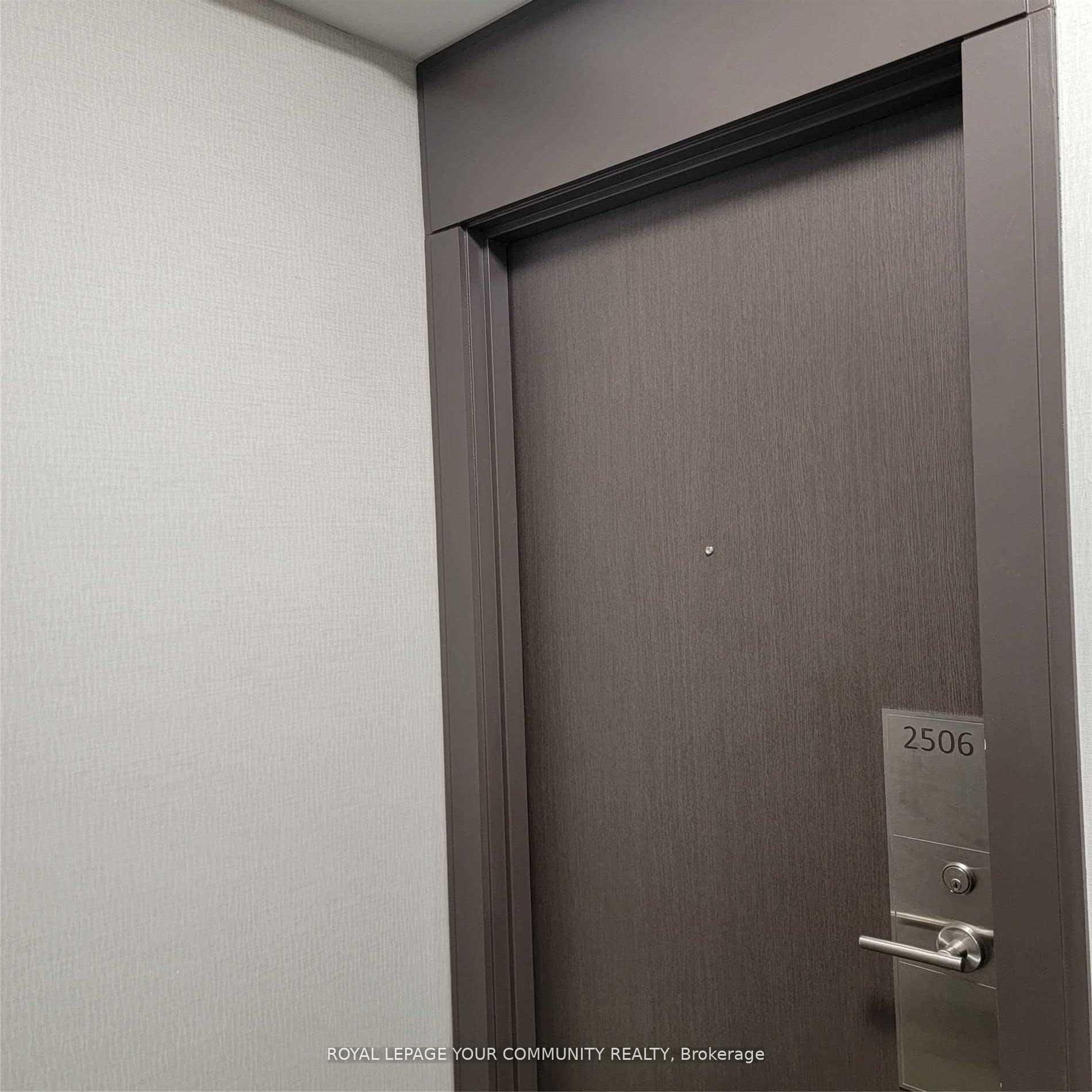 7890 Bathurst Street 2506 Property Photo 6