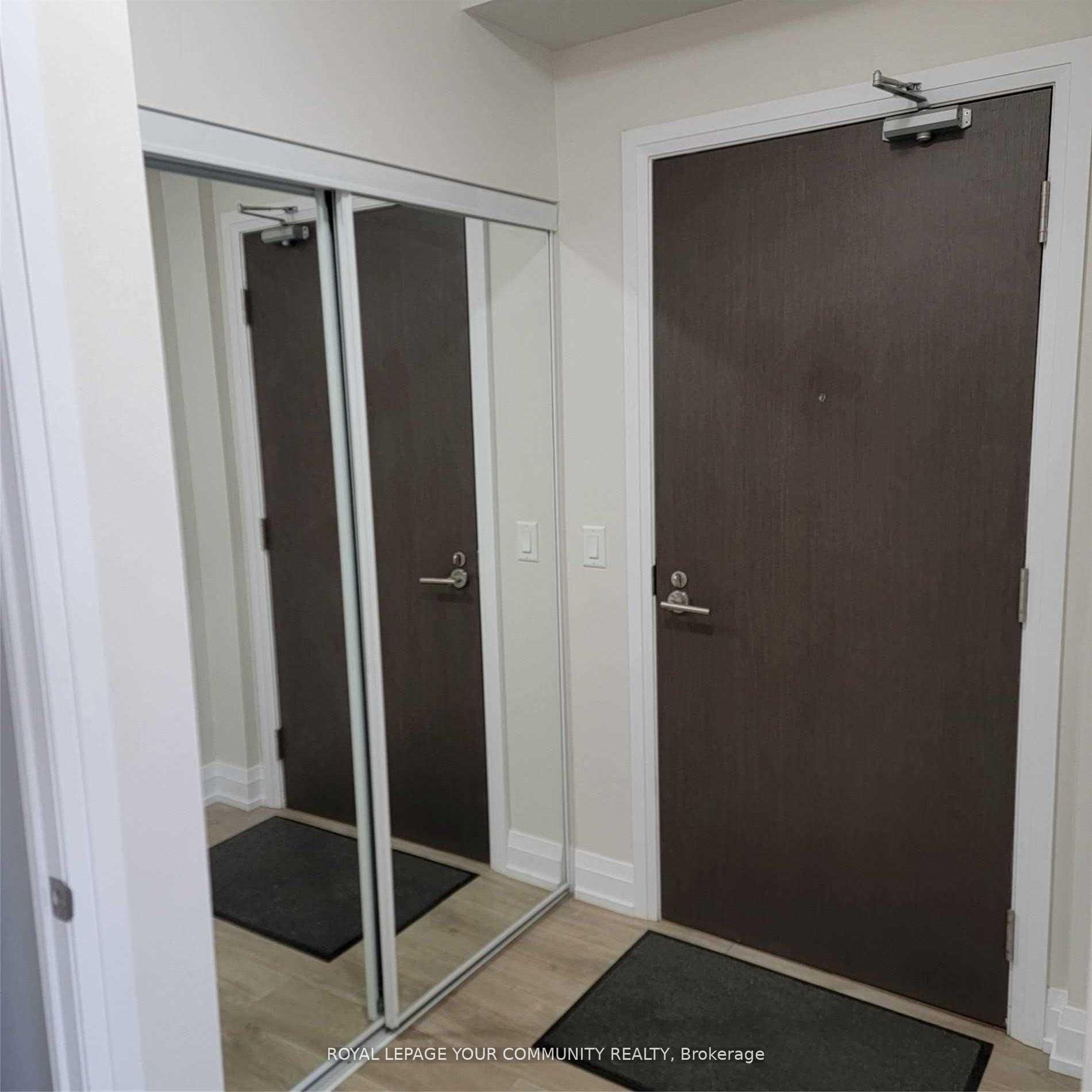 7890 Bathurst Street 2506 Property Photo 7