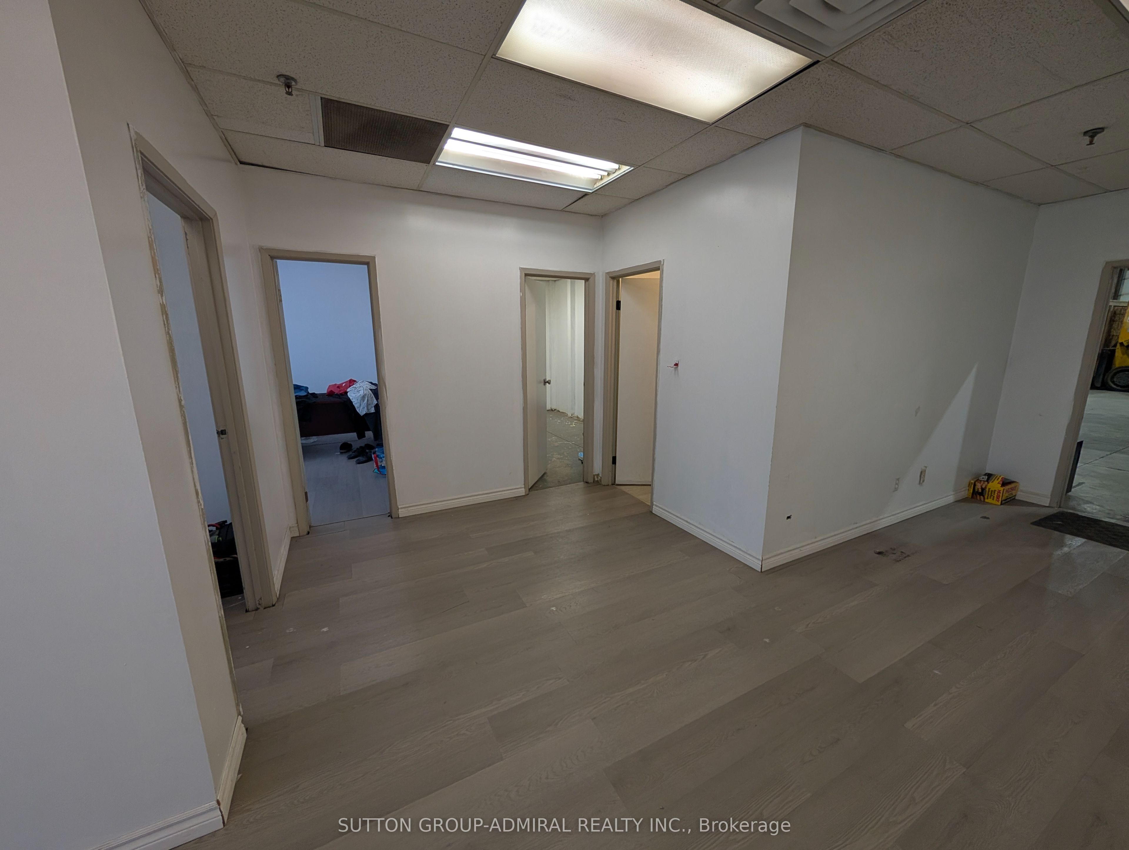 140 Bradwick Drive 16-17 Property Photo 5