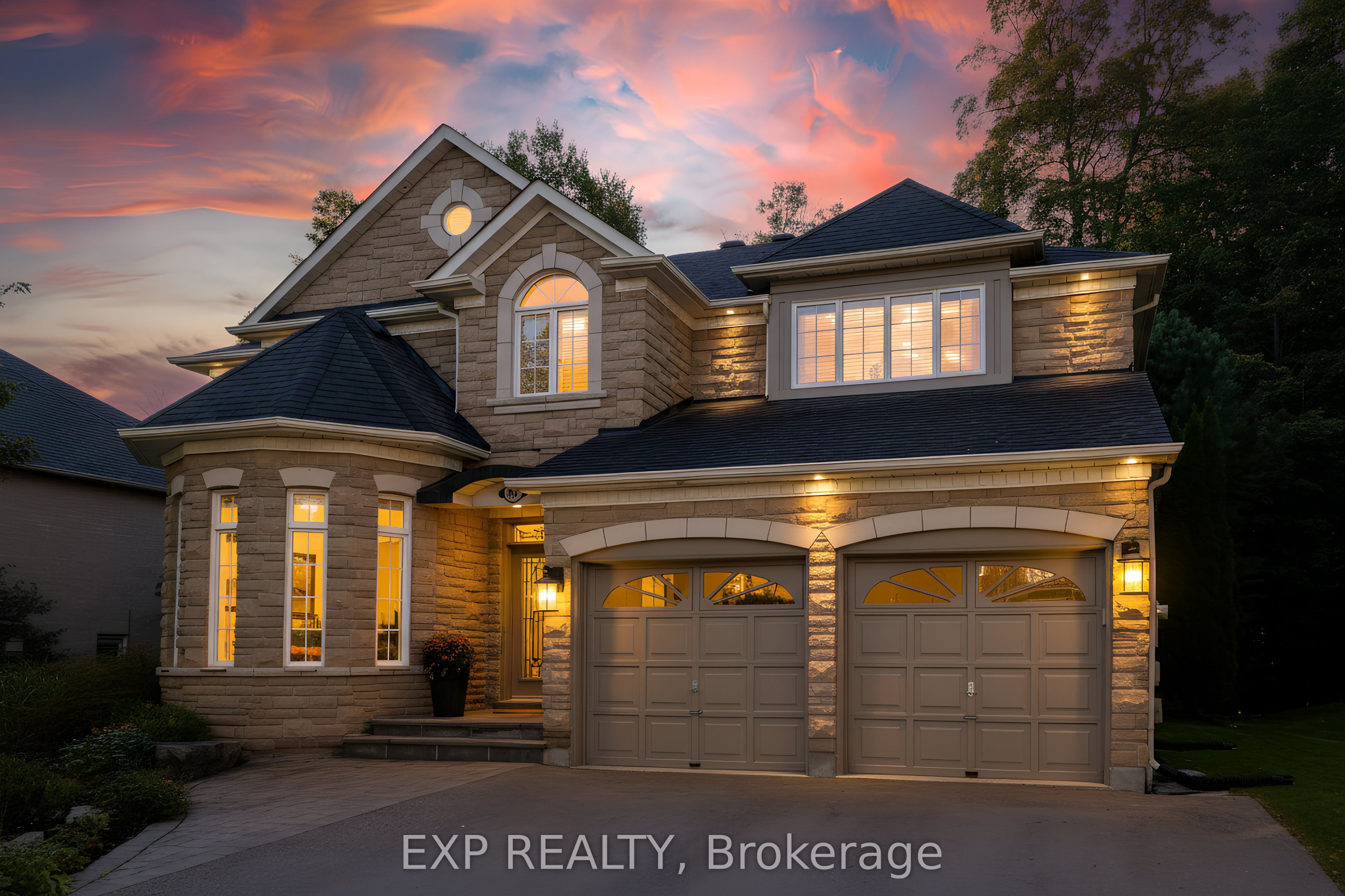 85 Willis Drive Property Photo 1