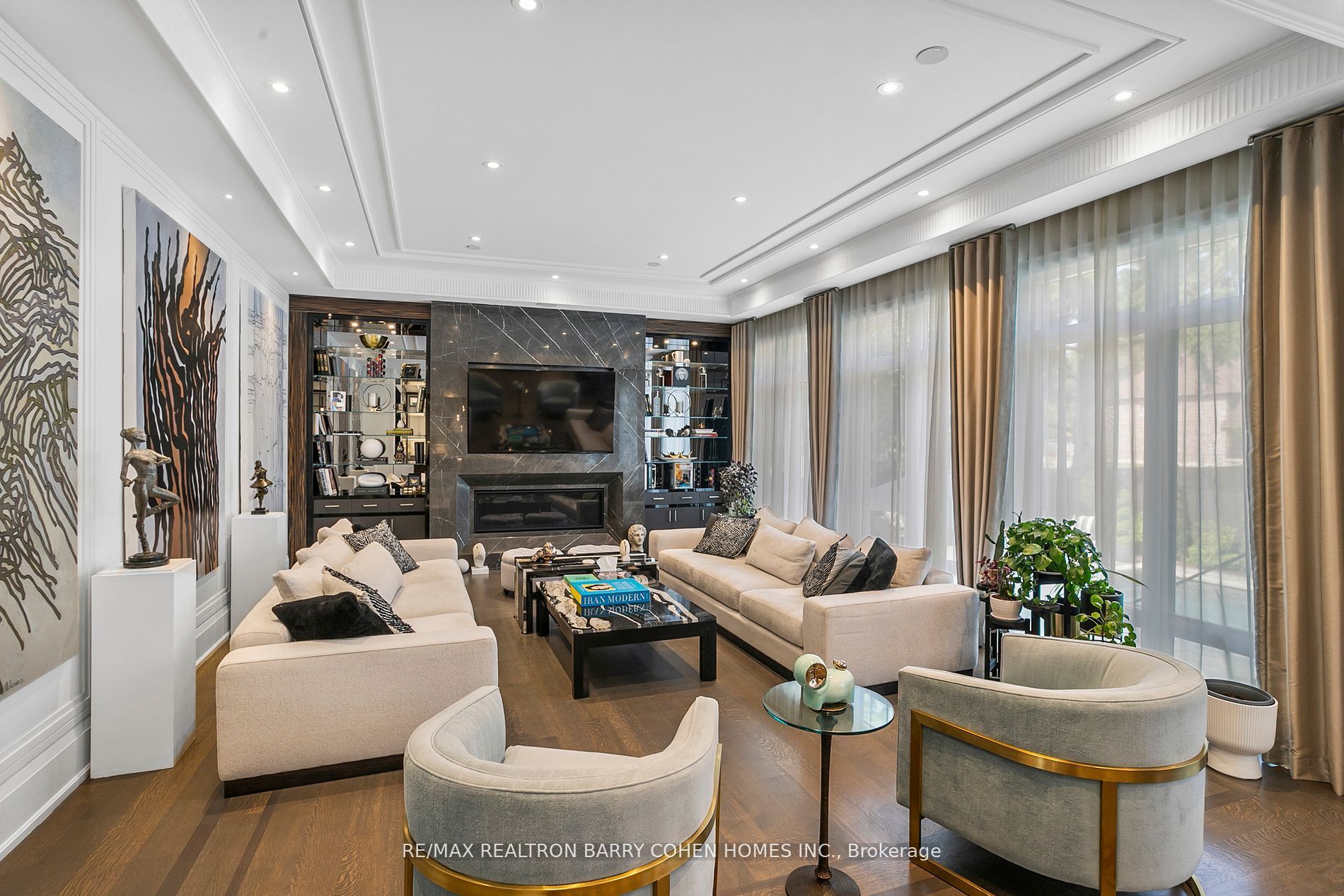 61 Orlon Crescent Property Photo 4