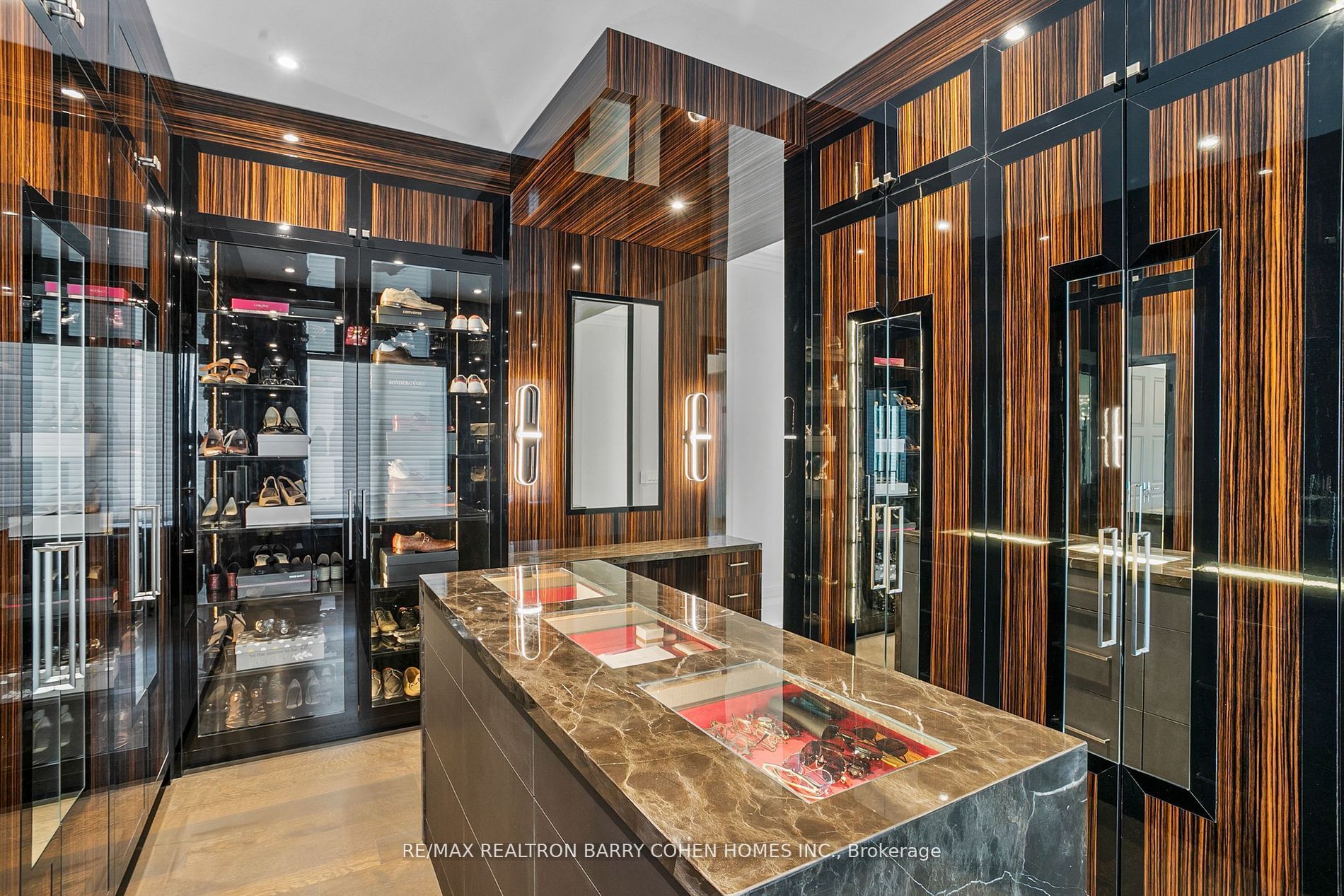 61 Orlon Crescent Property Photo 16