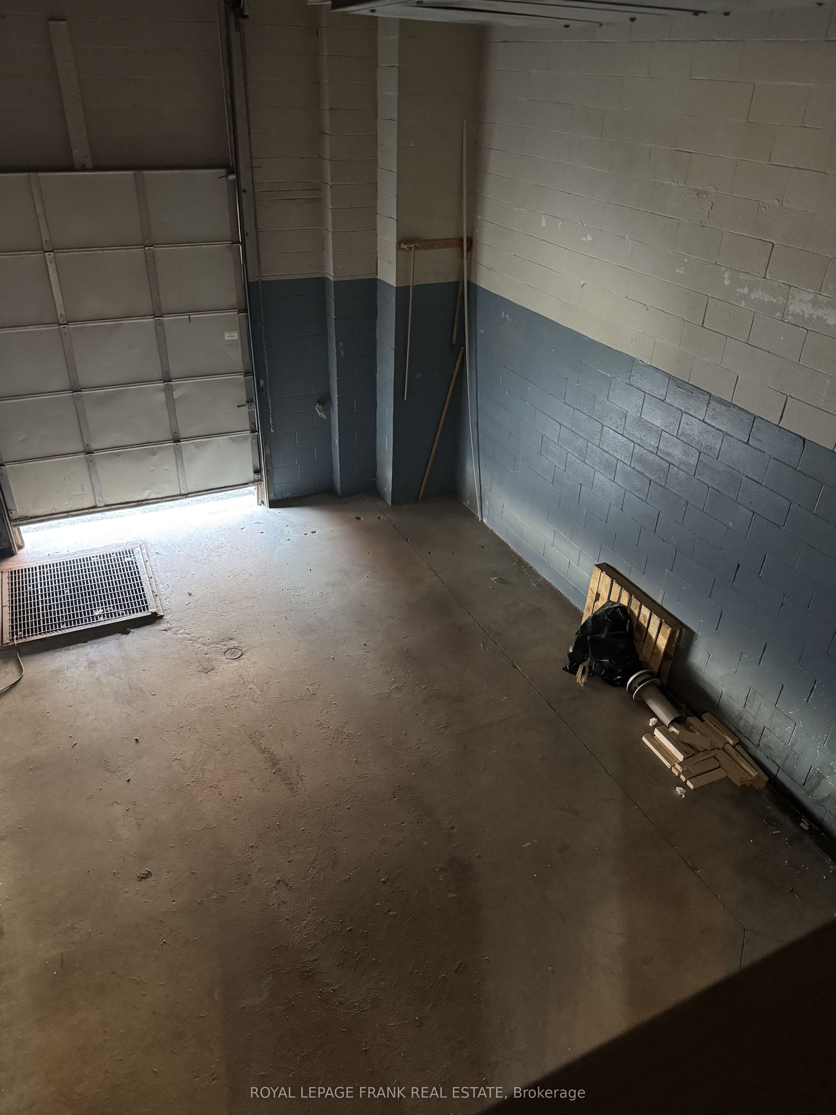 172 Bullock Drive 18 Property Photo 6