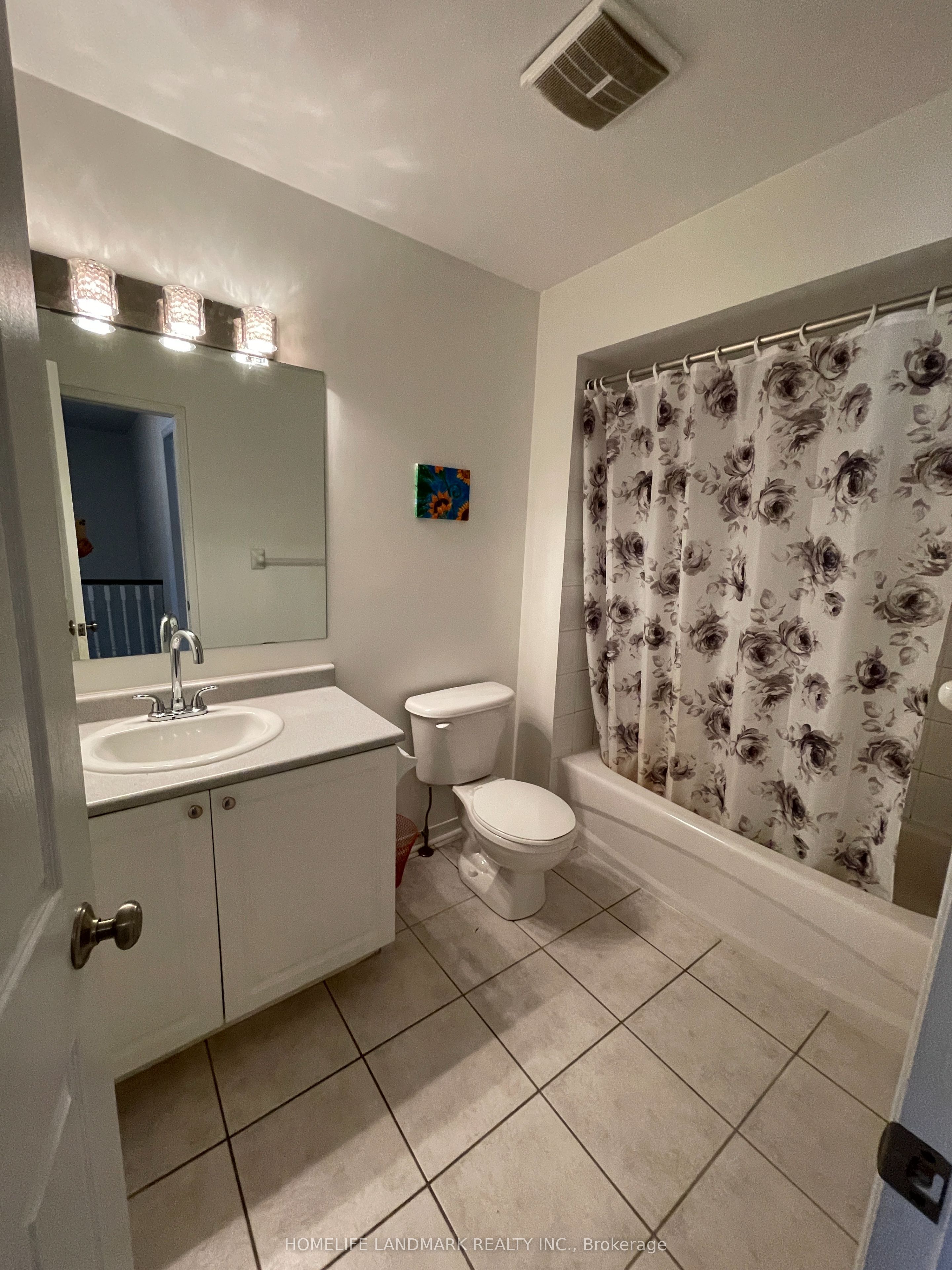 74 Bassett Ave Property Photo 14