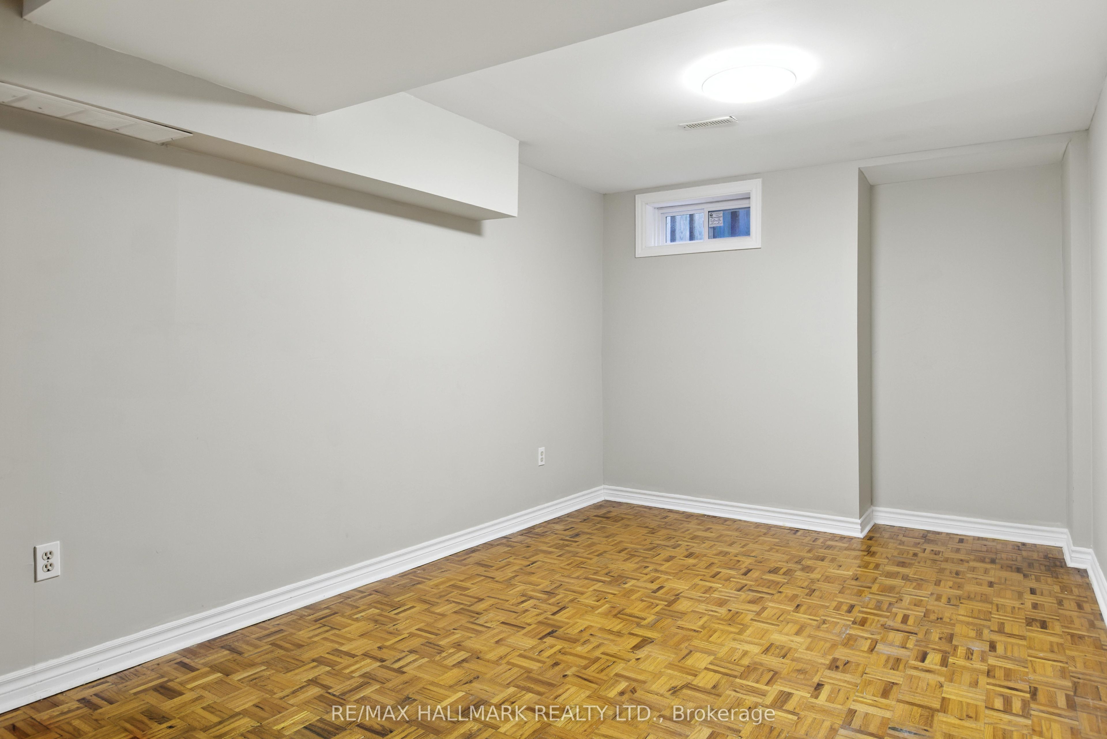 100 Eleanor Circle Property Photo 38