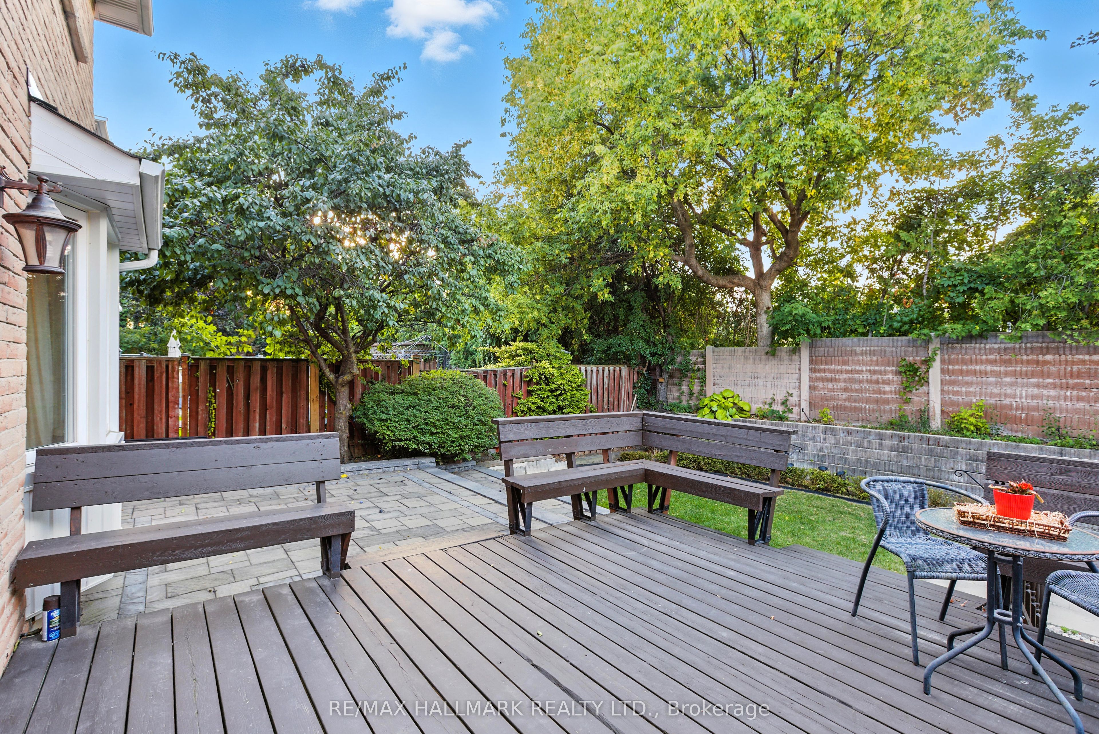 100 Eleanor Circle Property Photo 43