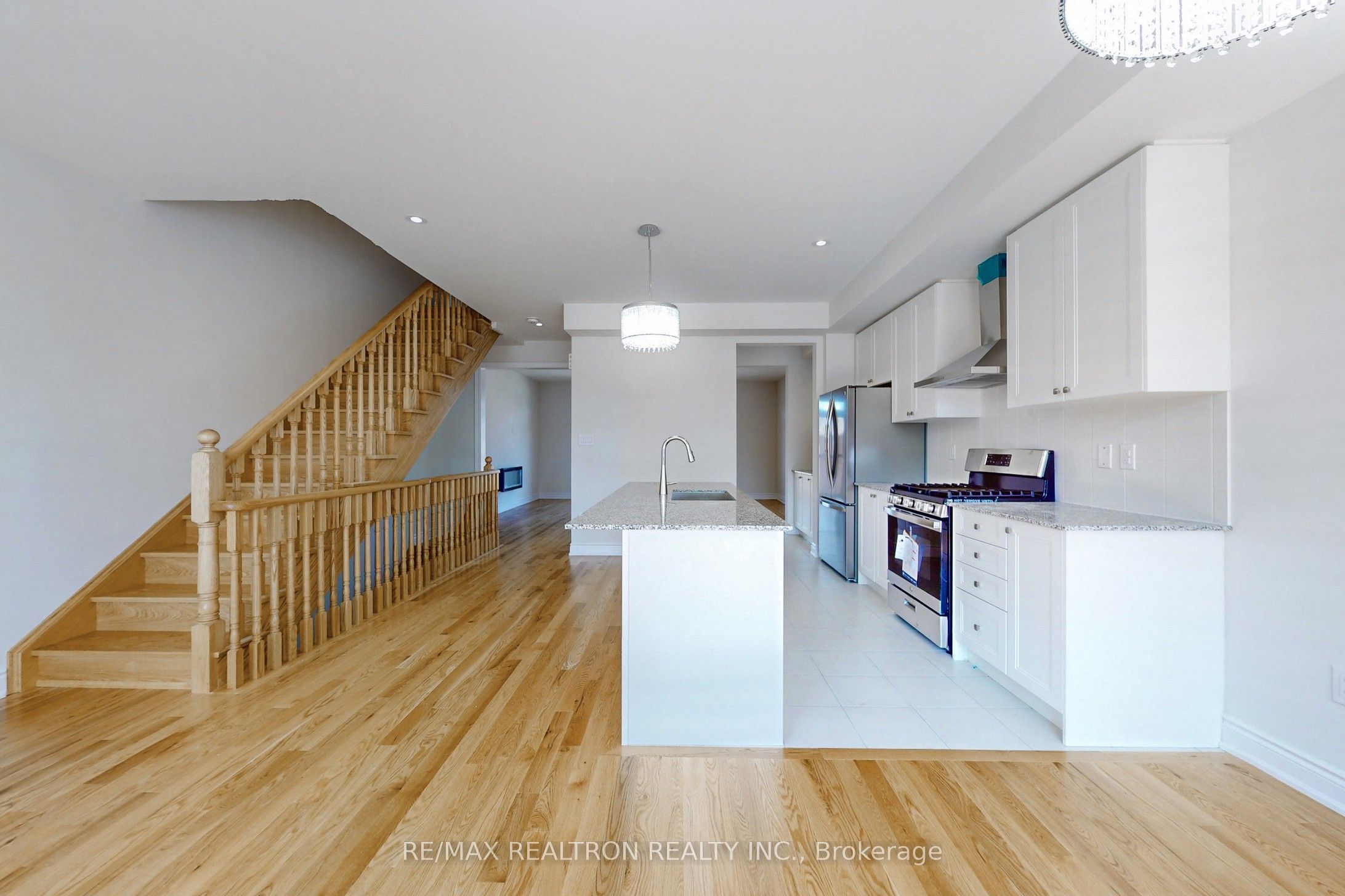 169 Tennant Circle Property Photo 7