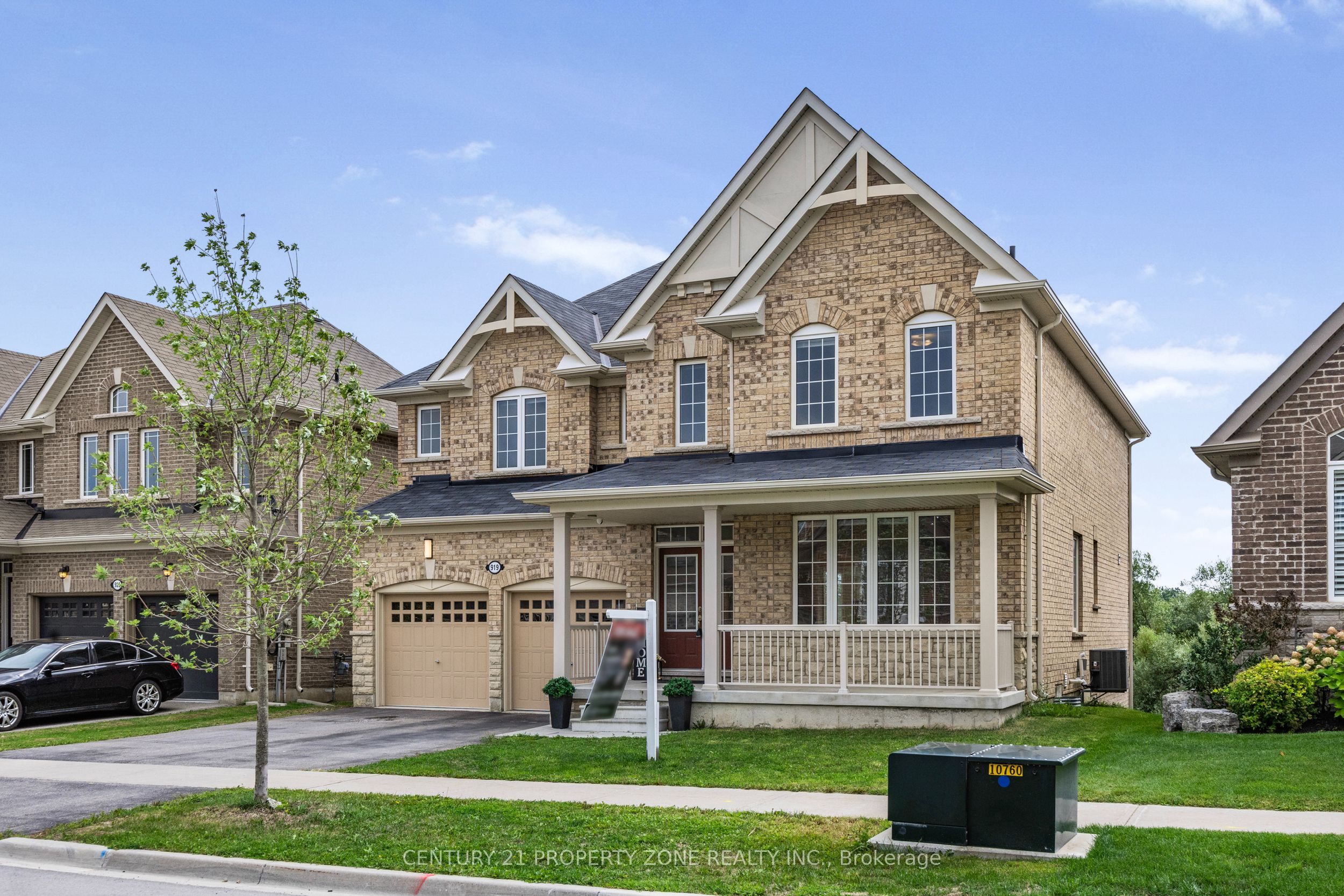 919 Green Street Property Photo 3