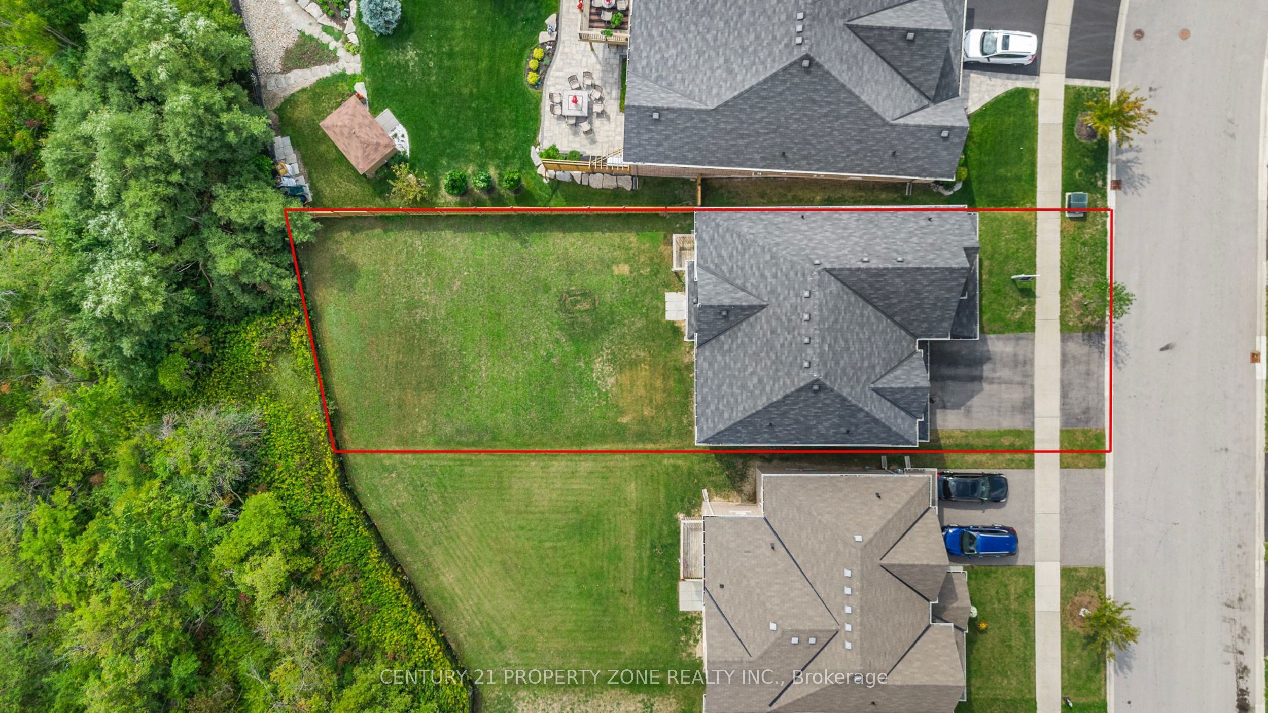 919 Green Street Property Photo 5