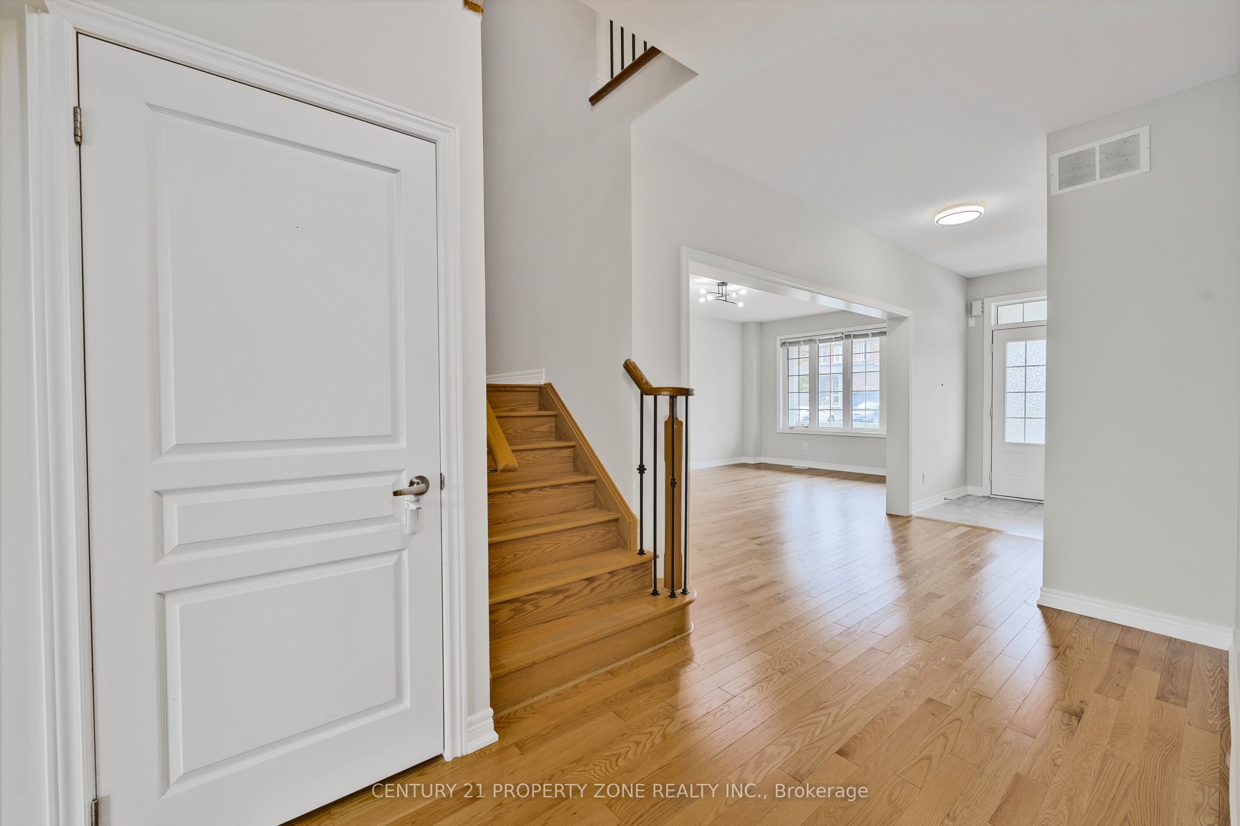 919 Green Street Property Photo 20