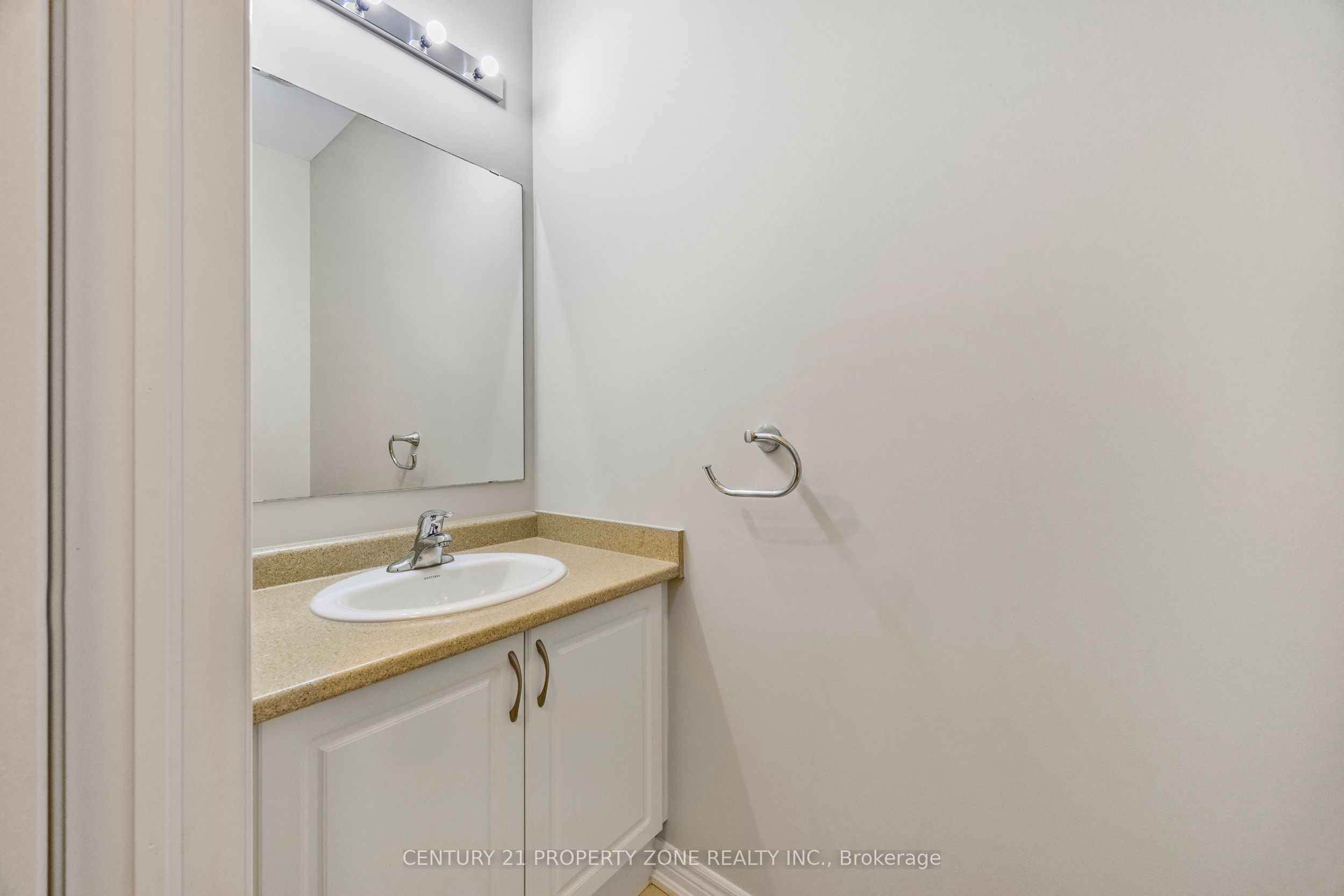 919 Green Street Property Photo 21