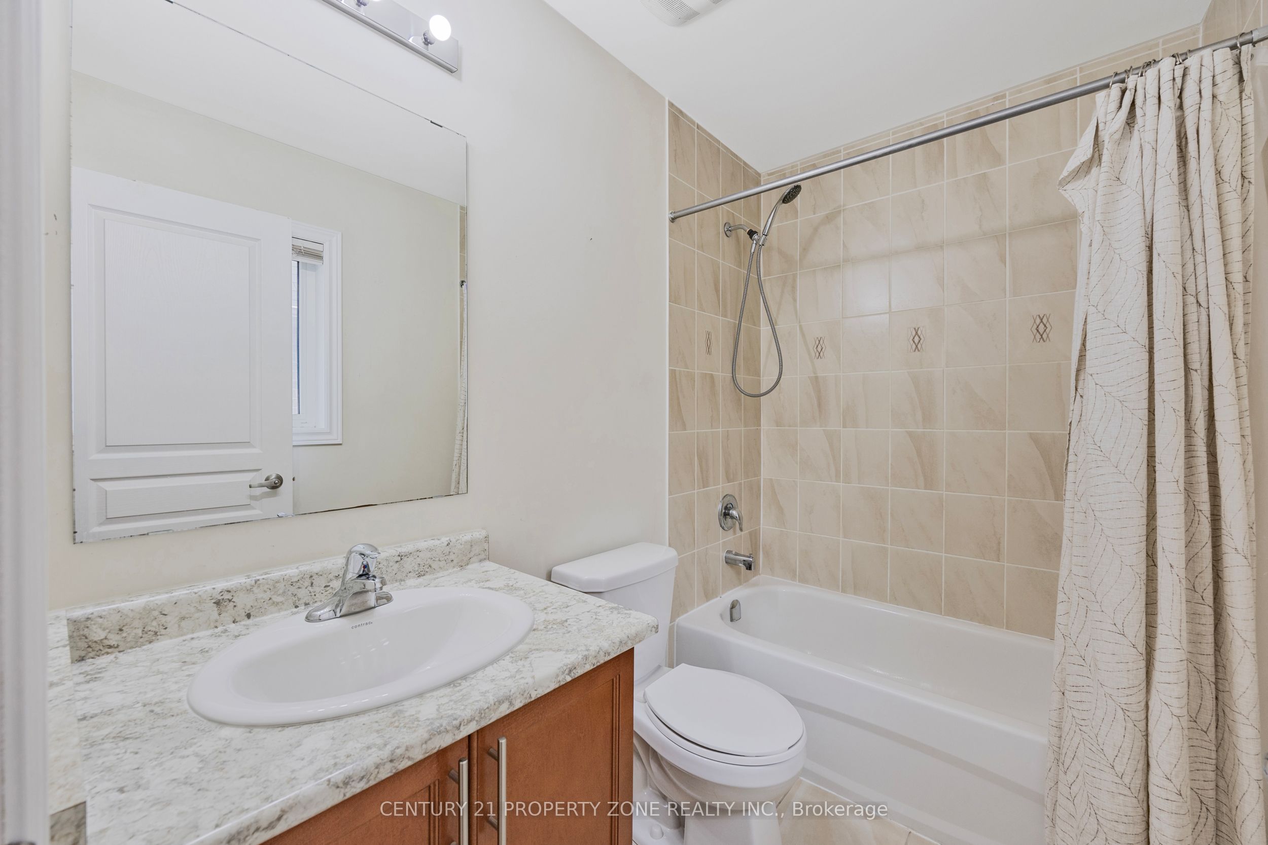 919 Green Street Property Photo 29