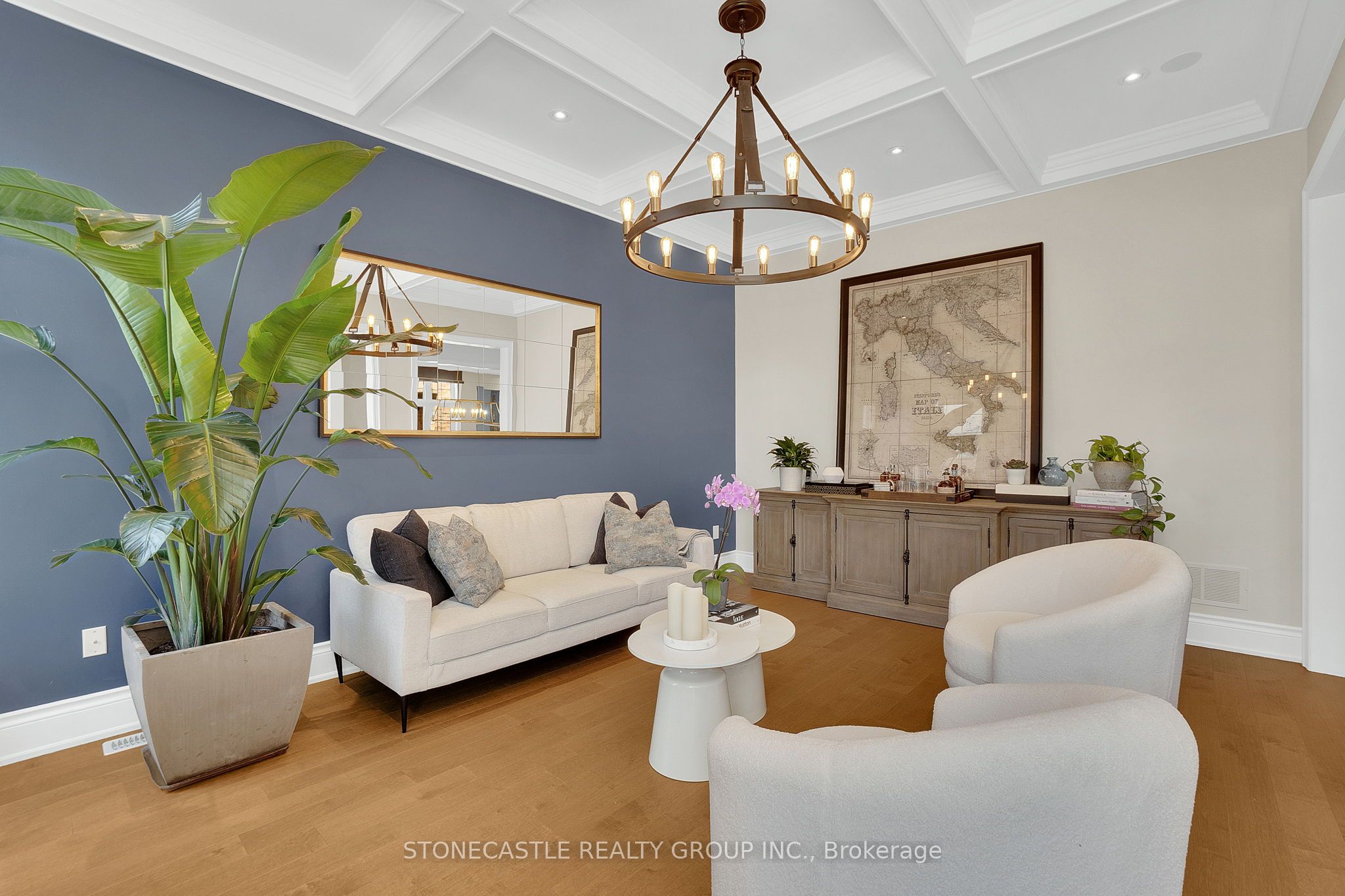 27 Mower Ave Property Photo 12