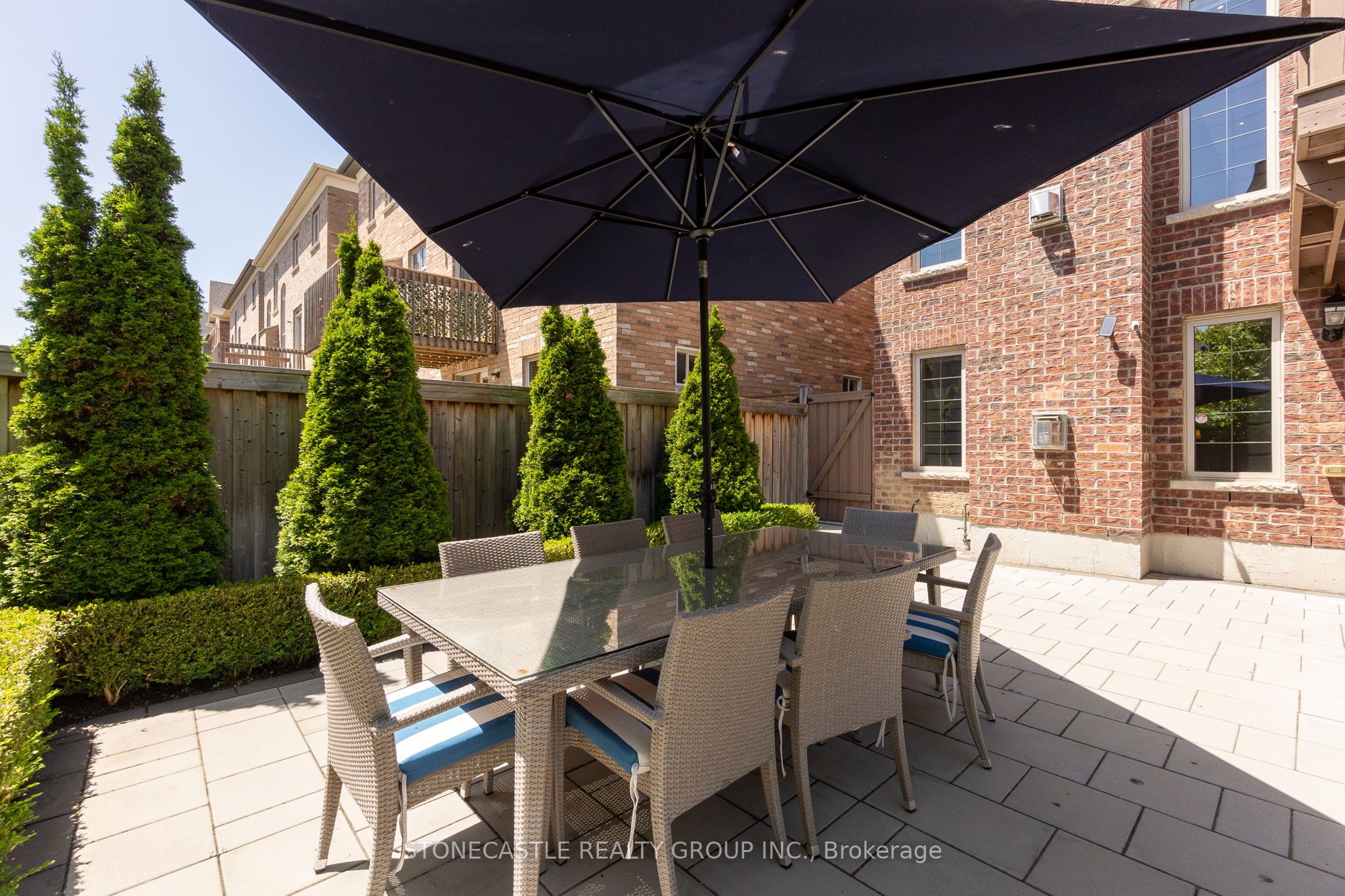 27 Mower Ave Property Photo 33