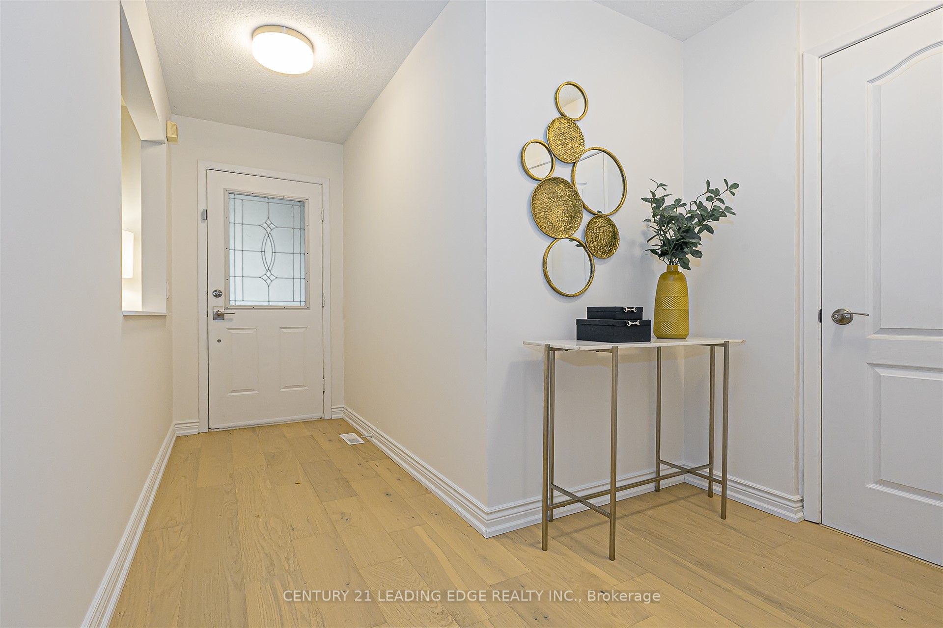 65 Karma Rd Property Photo 4