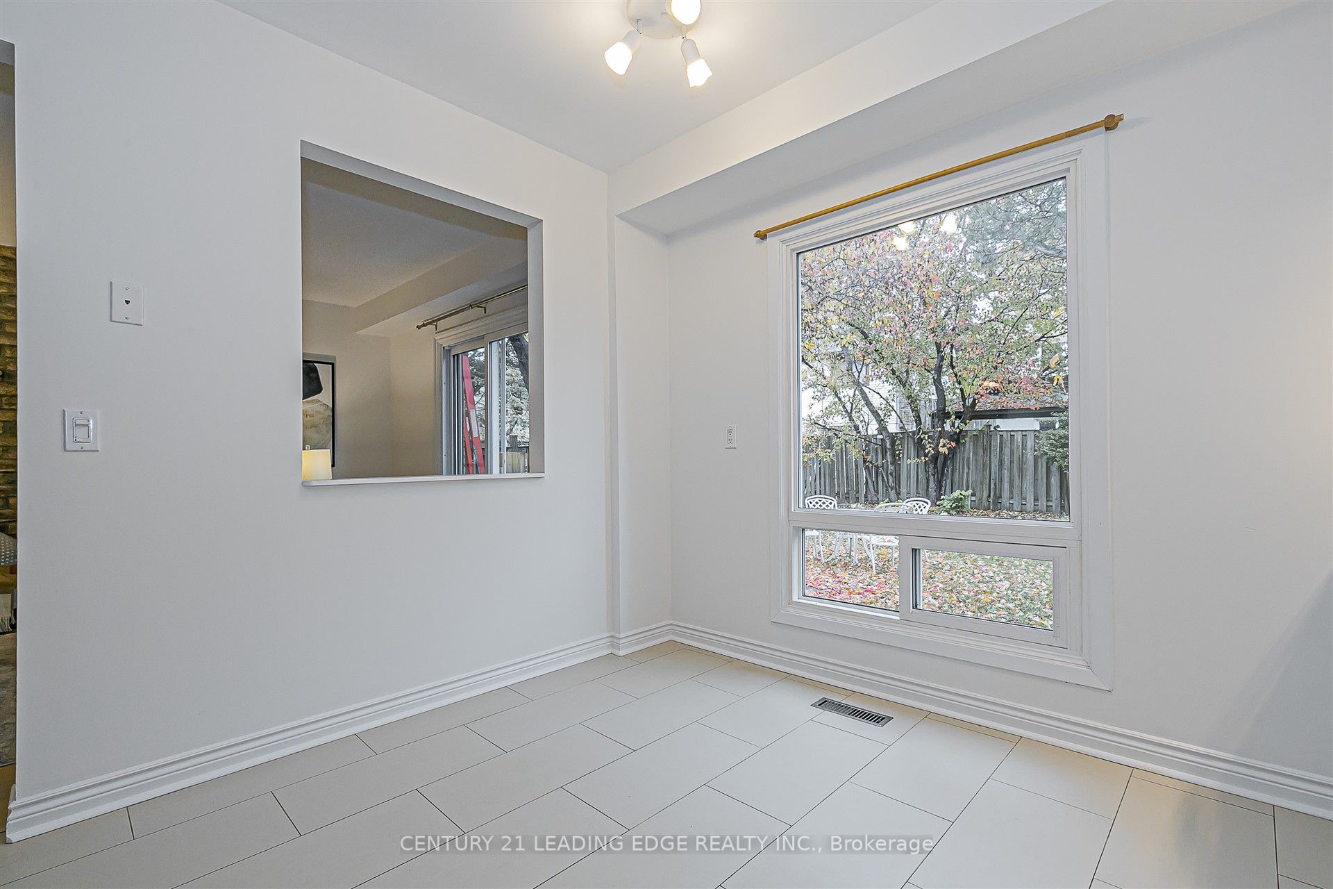 65 Karma Rd Property Photo 18