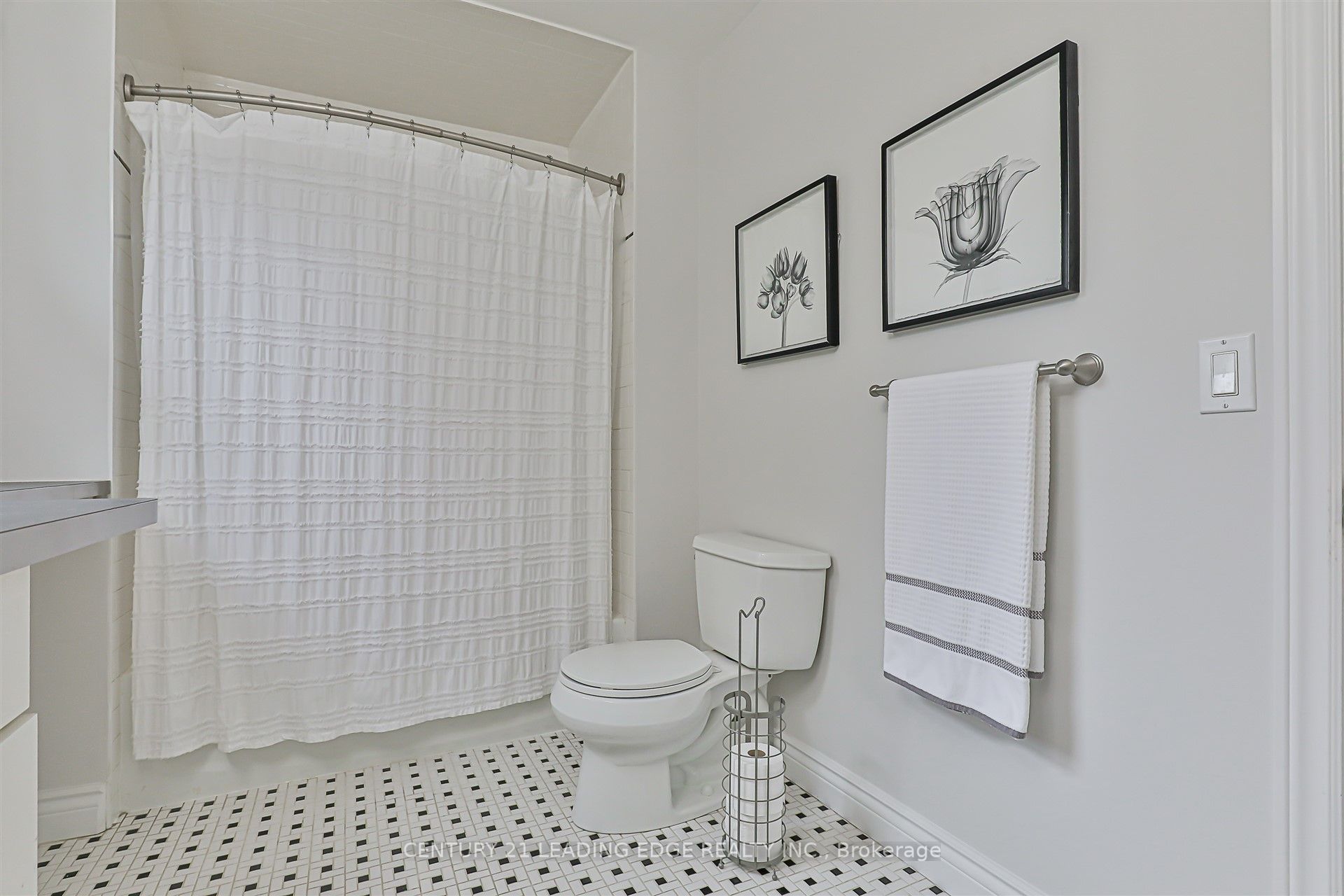 65 Karma Rd Property Photo 34