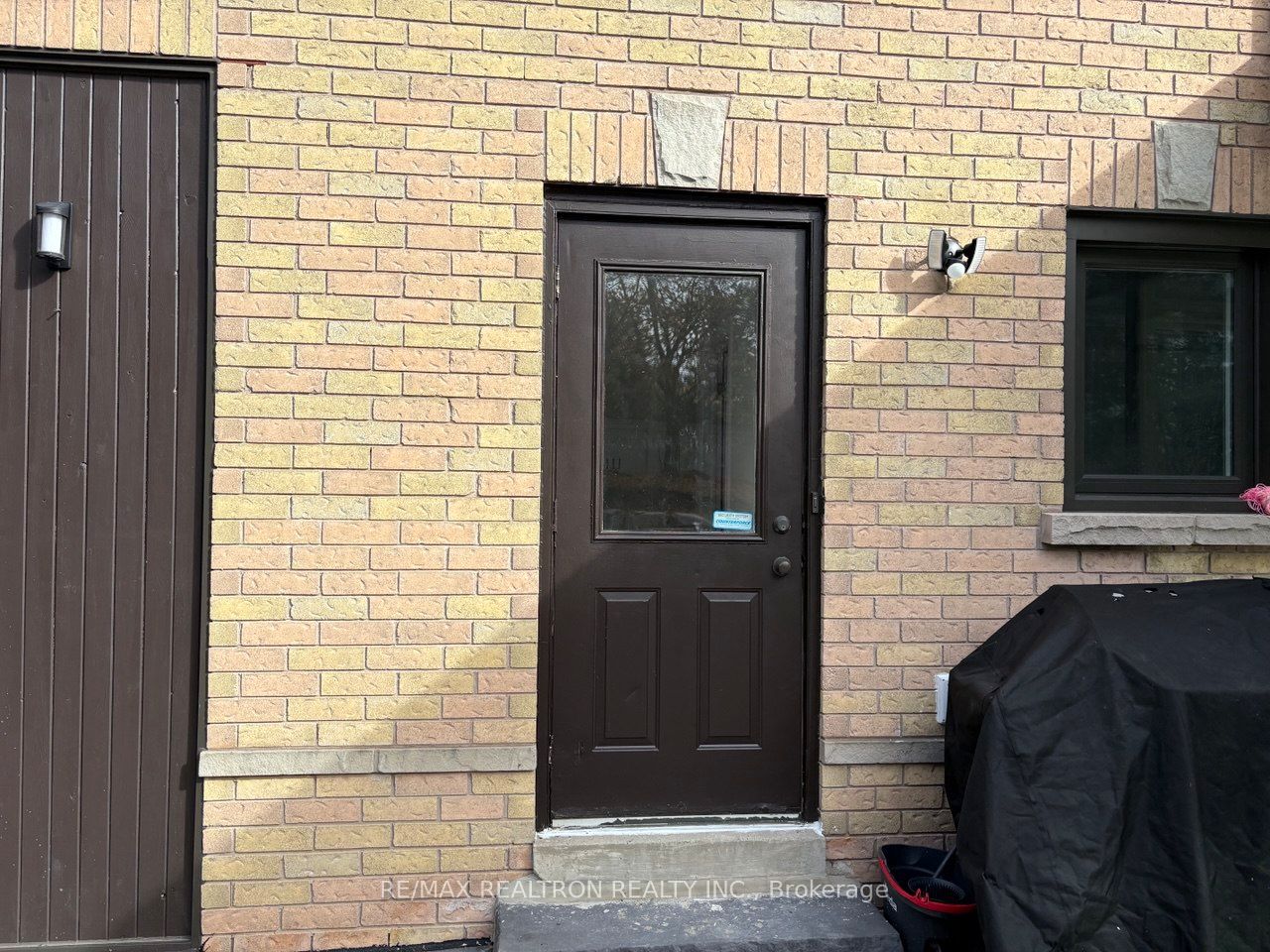 206 Corner Ridge Road Basement Unit 2 Property Photo 3