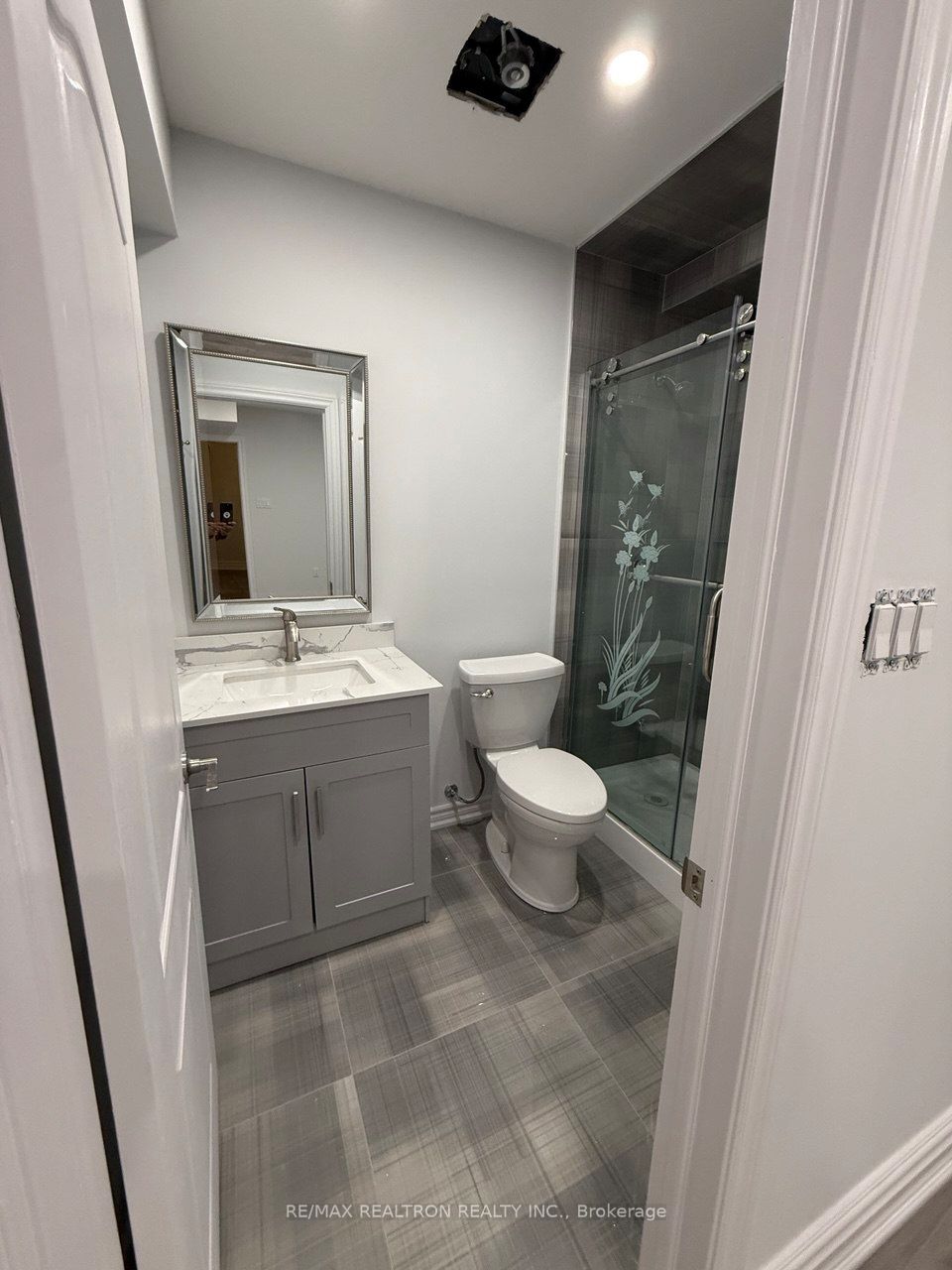 206 Corner Ridge Road Basement Unit 2 Property Photo 10