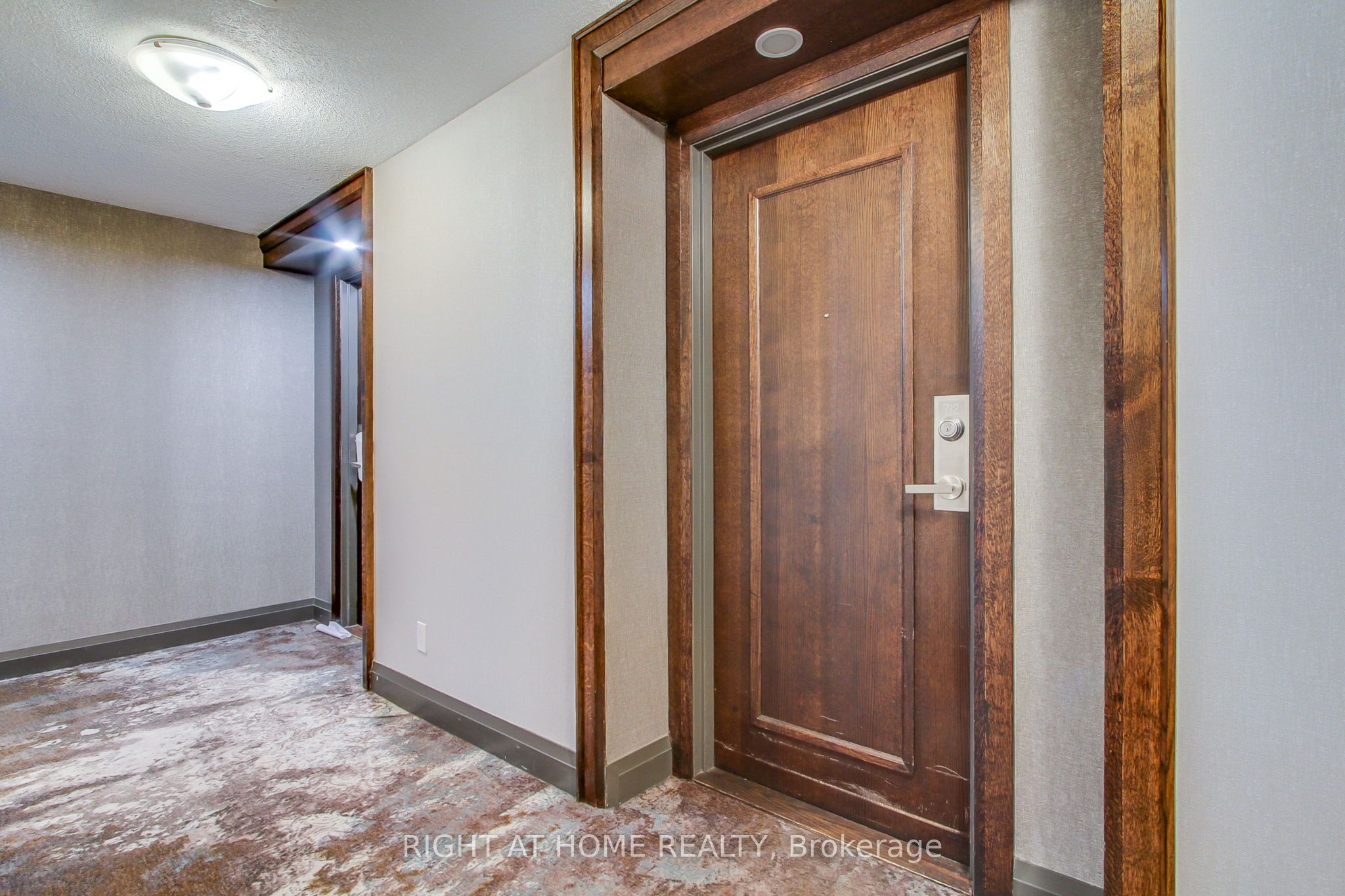 7 N Park Rd Property Photo 8