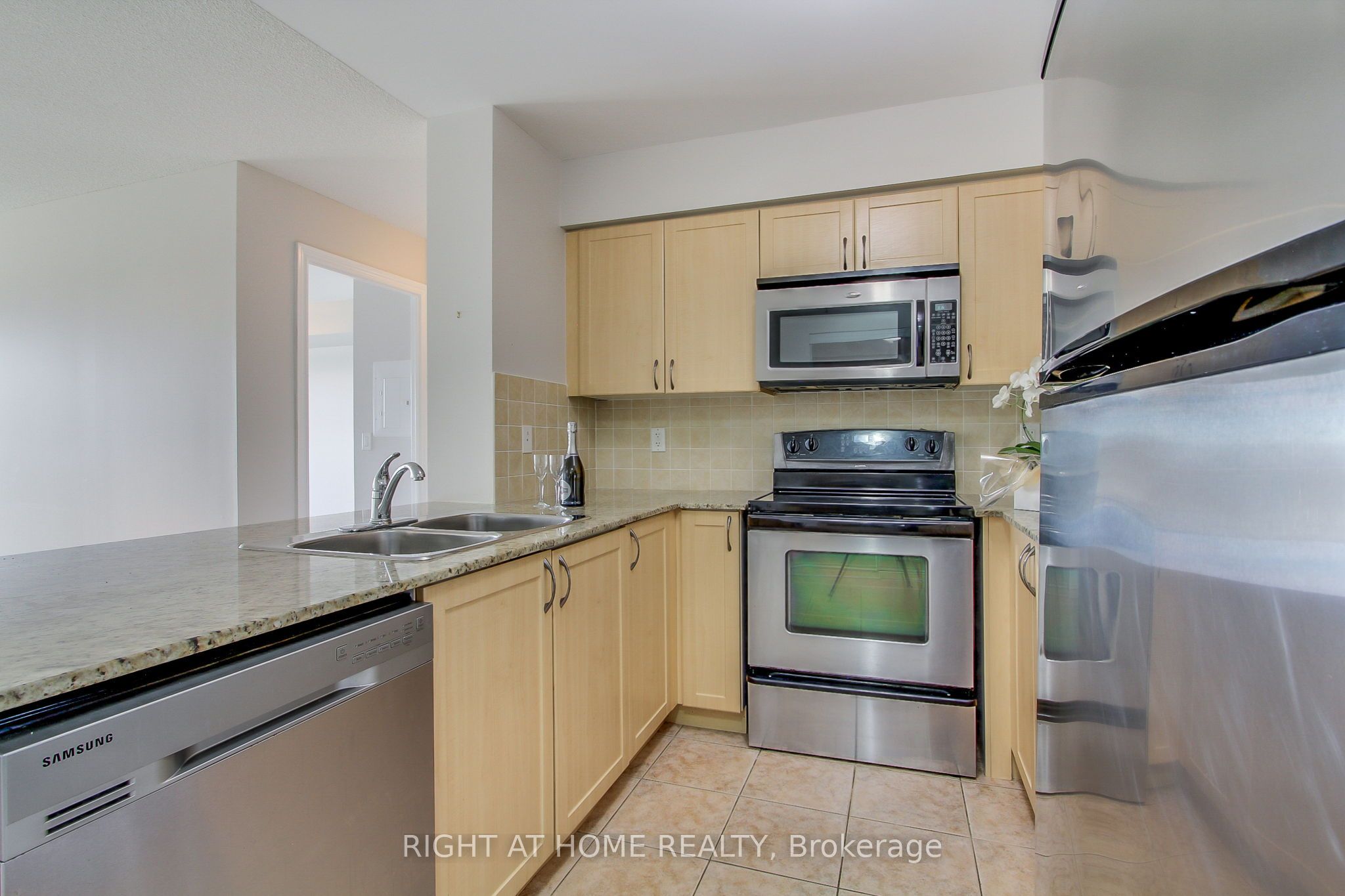 7 N Park Rd Property Photo 12