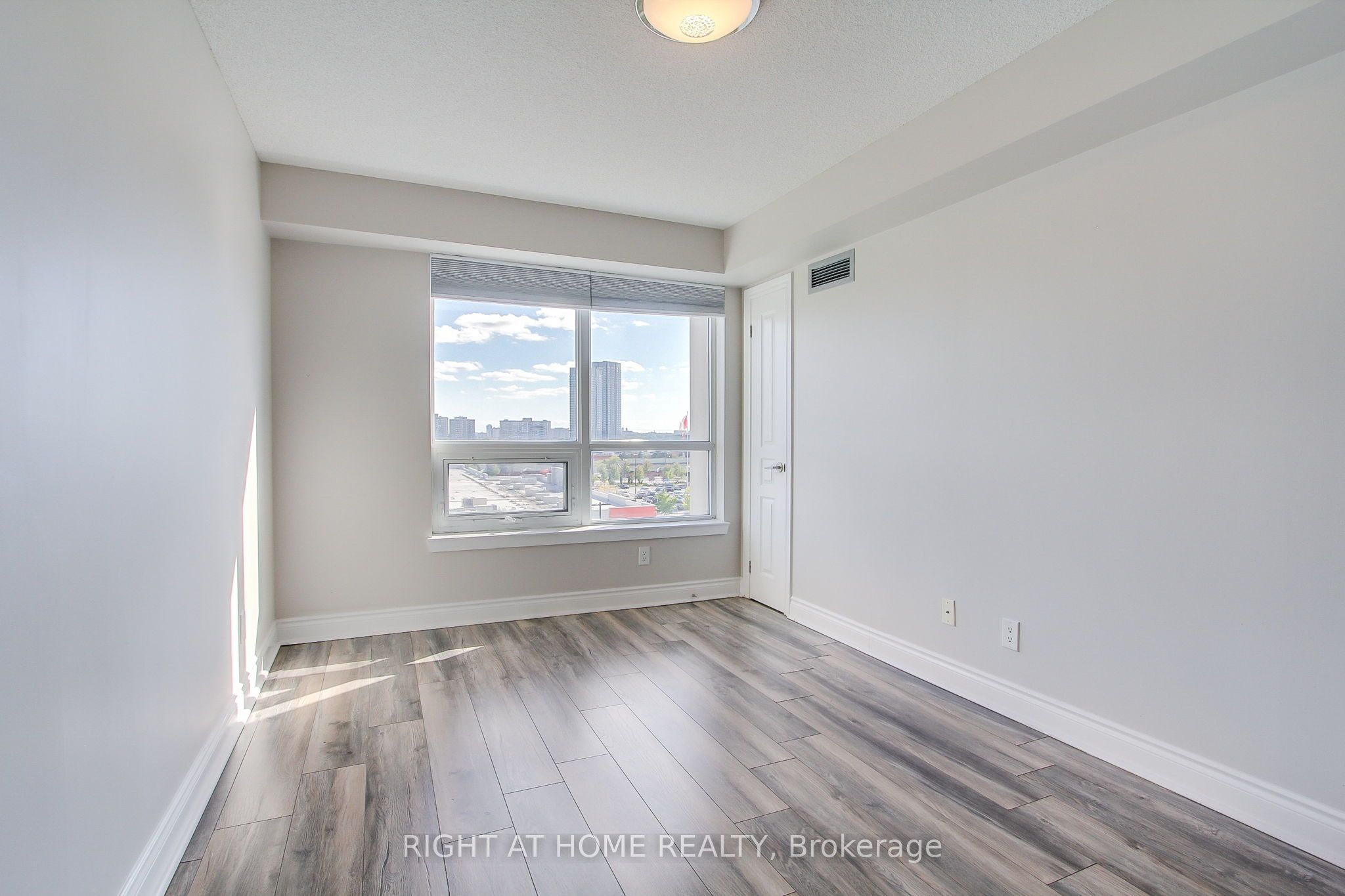 7 N Park Rd Property Photo 26