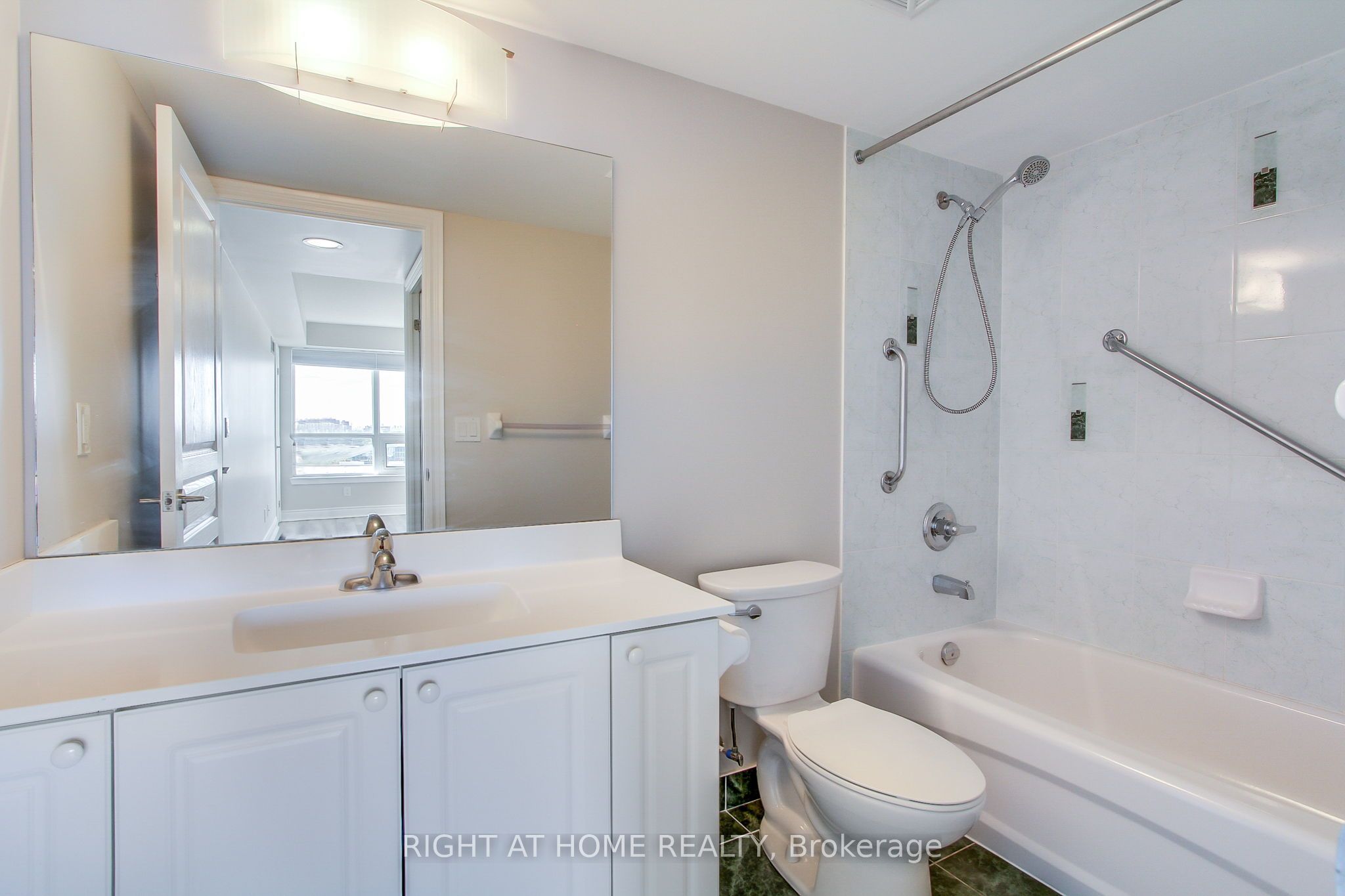 7 N Park Rd Property Photo 29