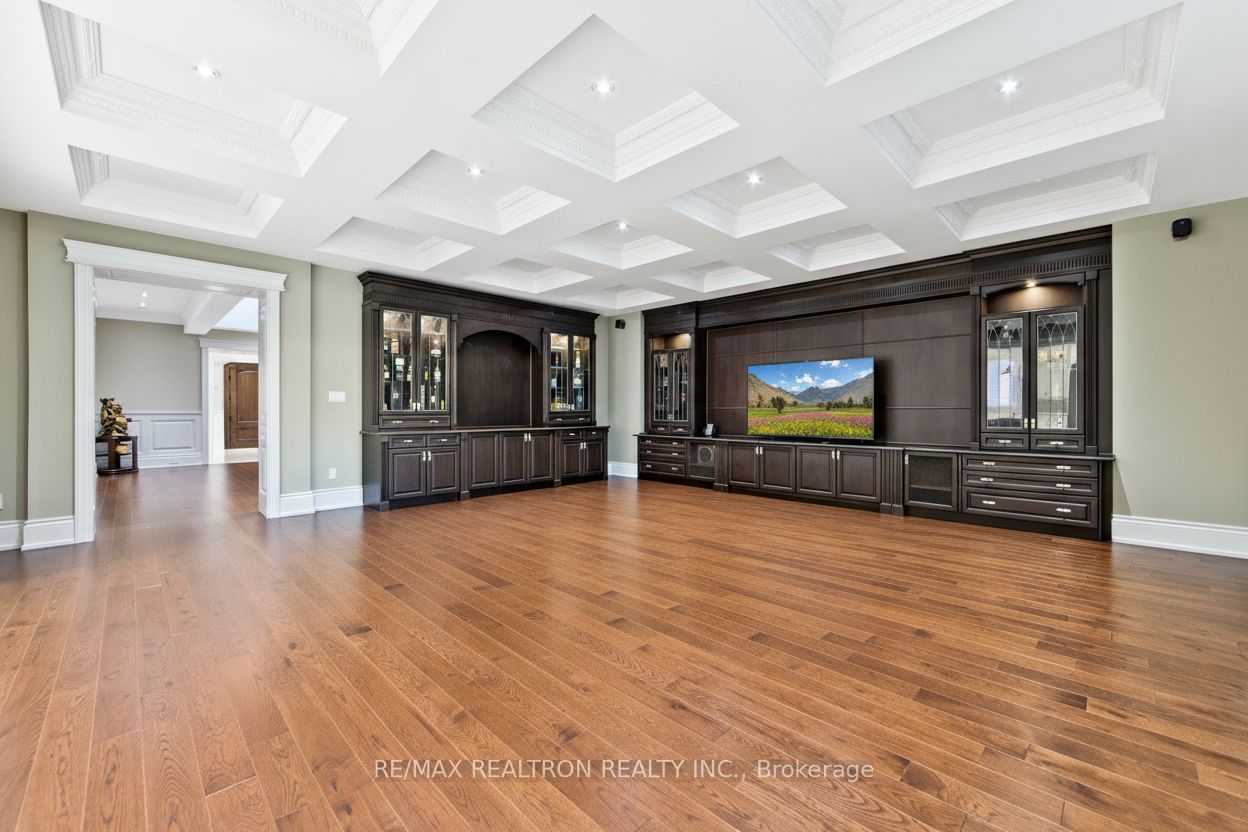 138 Centre Street Property Photo 15