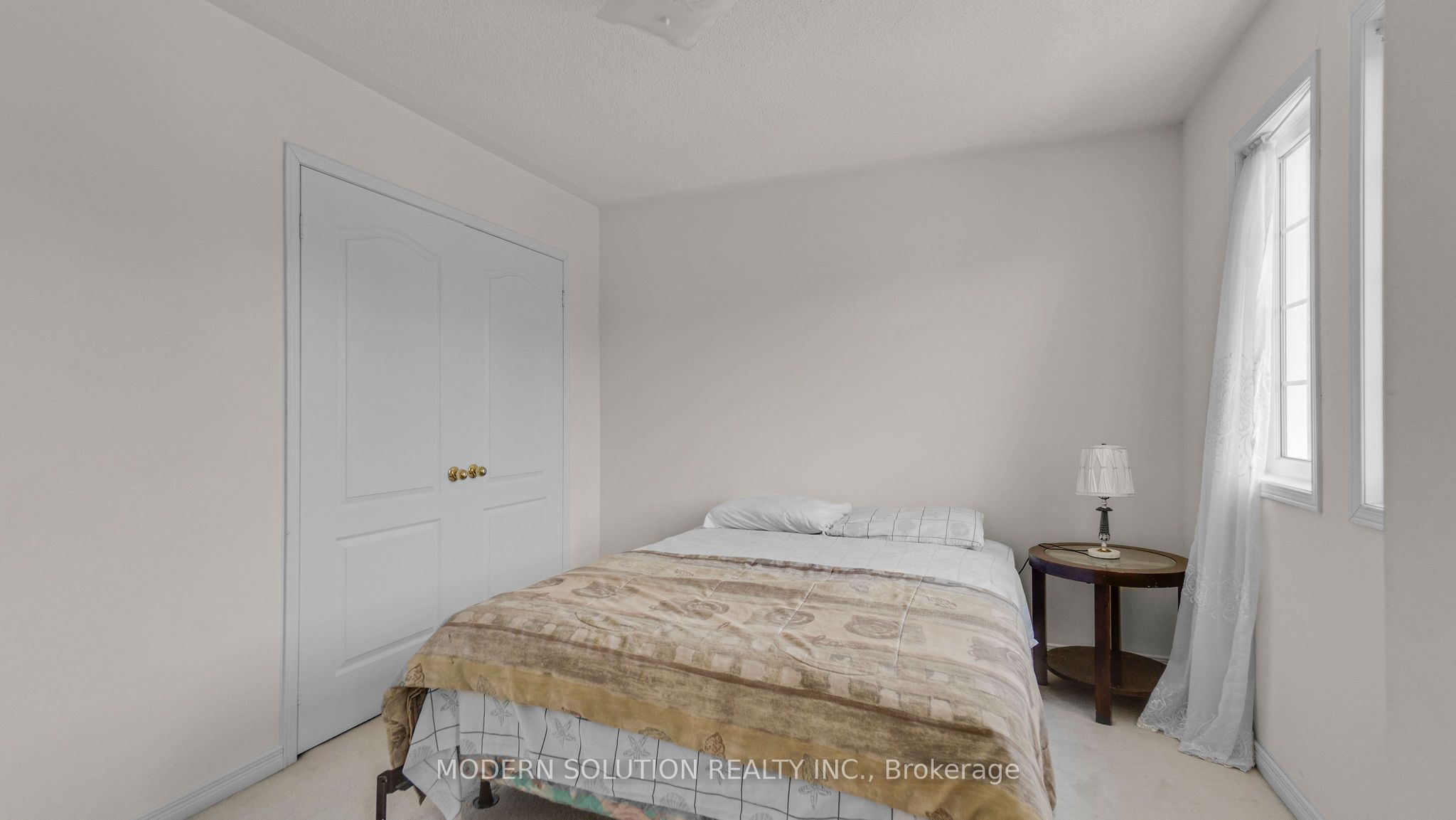 86 Lebovic Drive Property Photo 29