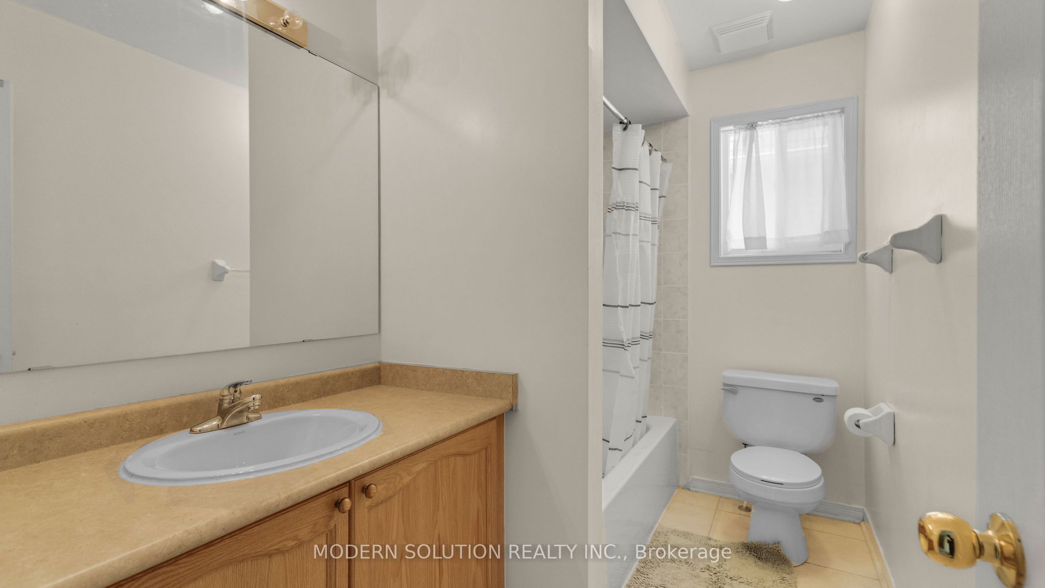 86 Lebovic Drive Property Photo 30