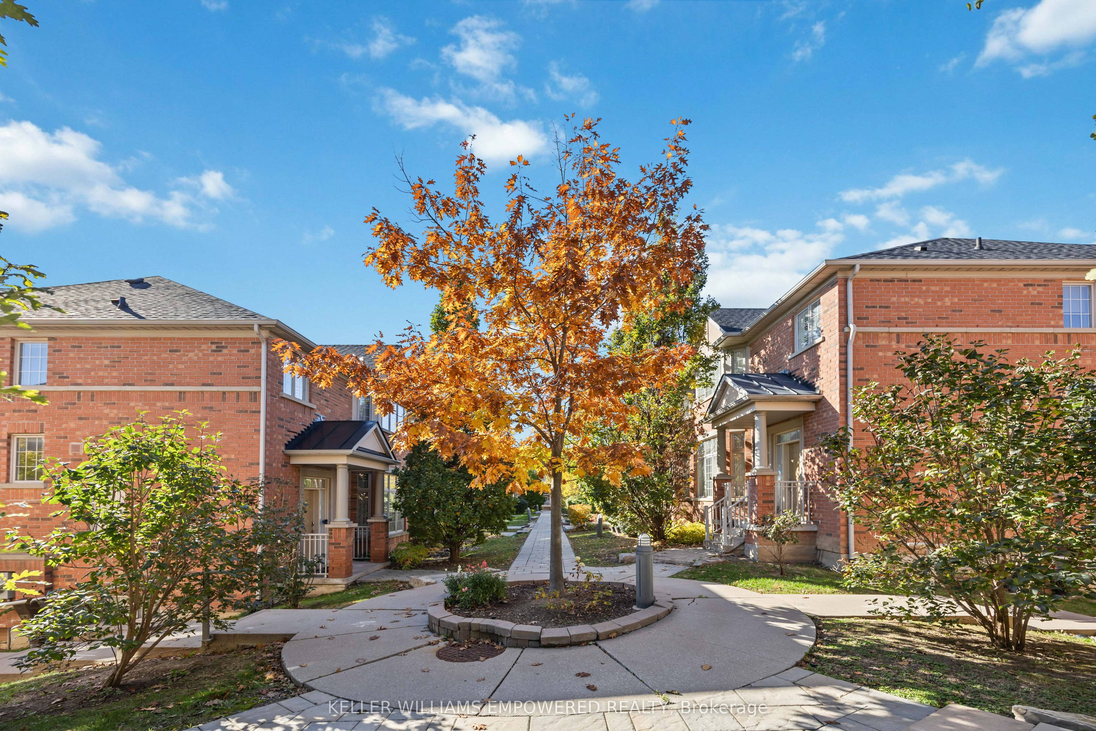 109 Legends Way Property Photo 5