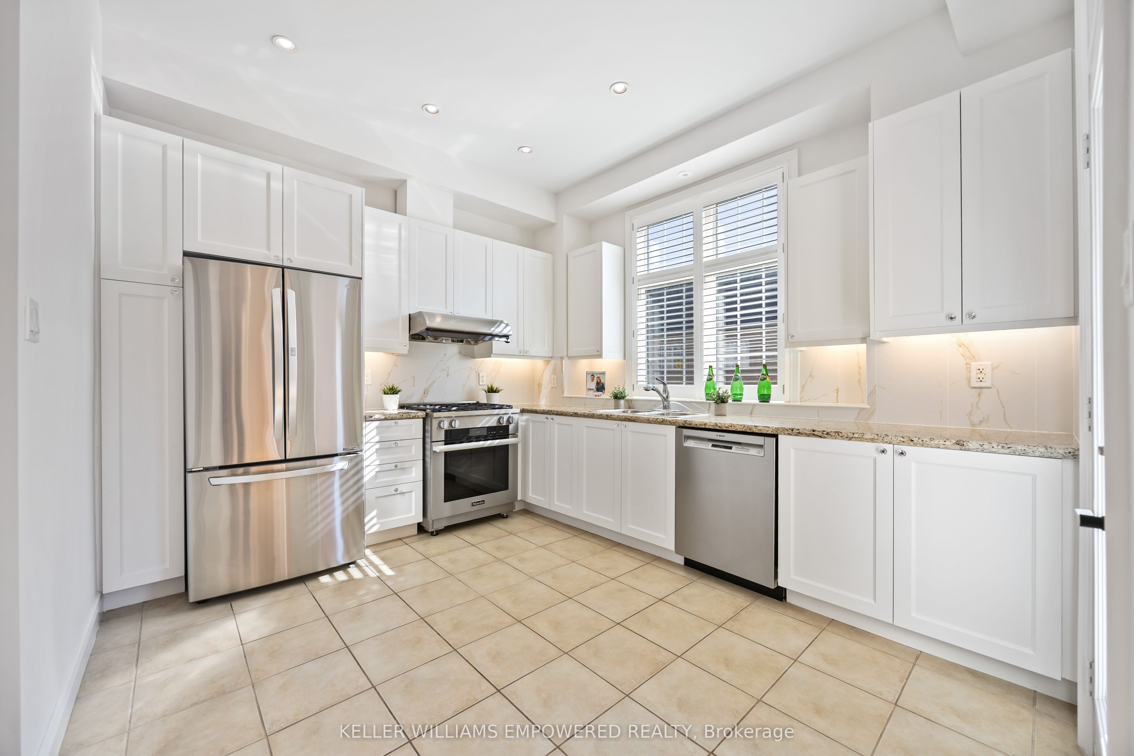 109 Legends Way Property Photo 15