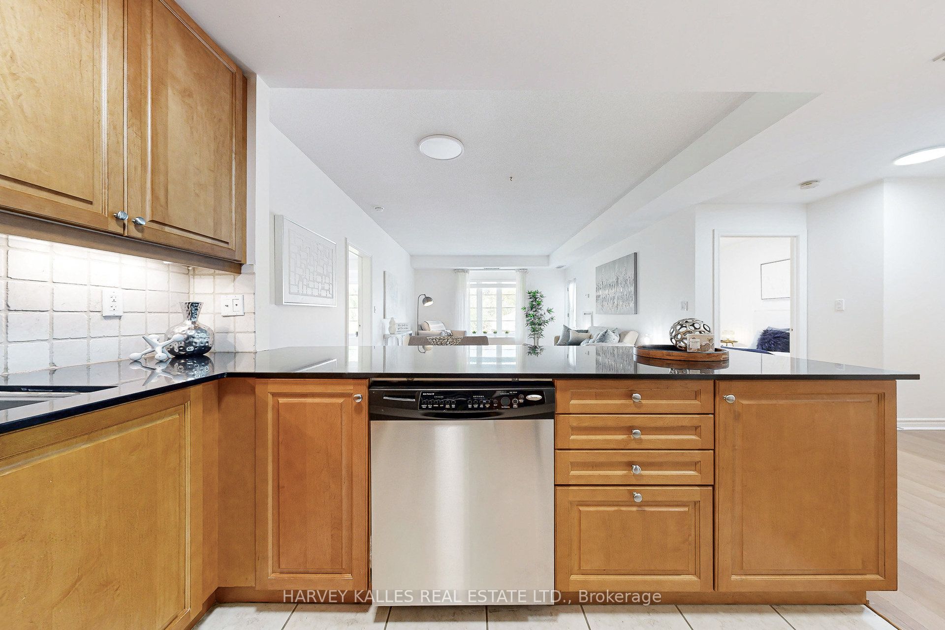 4620 Hwy 7 Property Photo 7