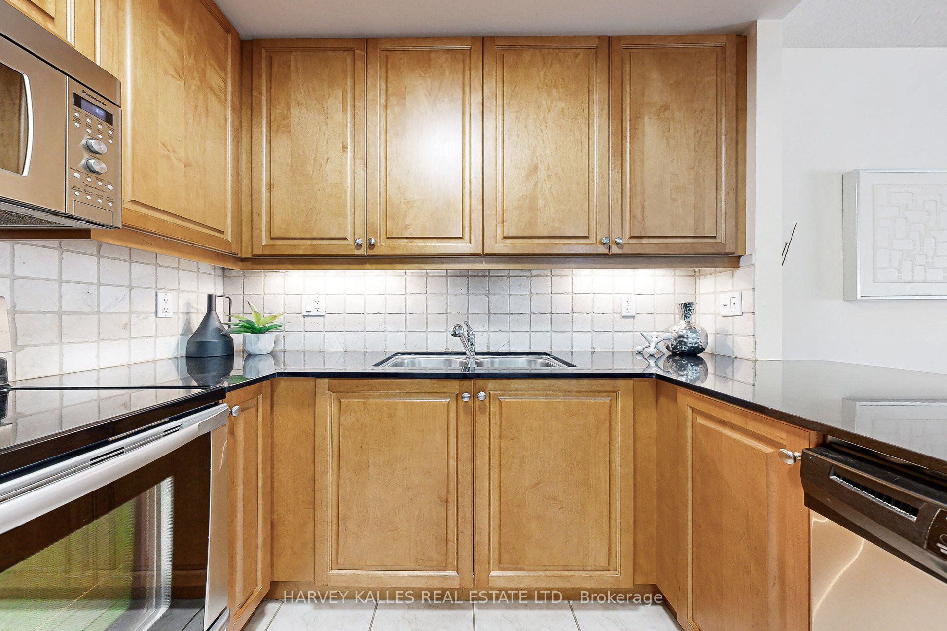 4620 Hwy 7 Property Photo 8