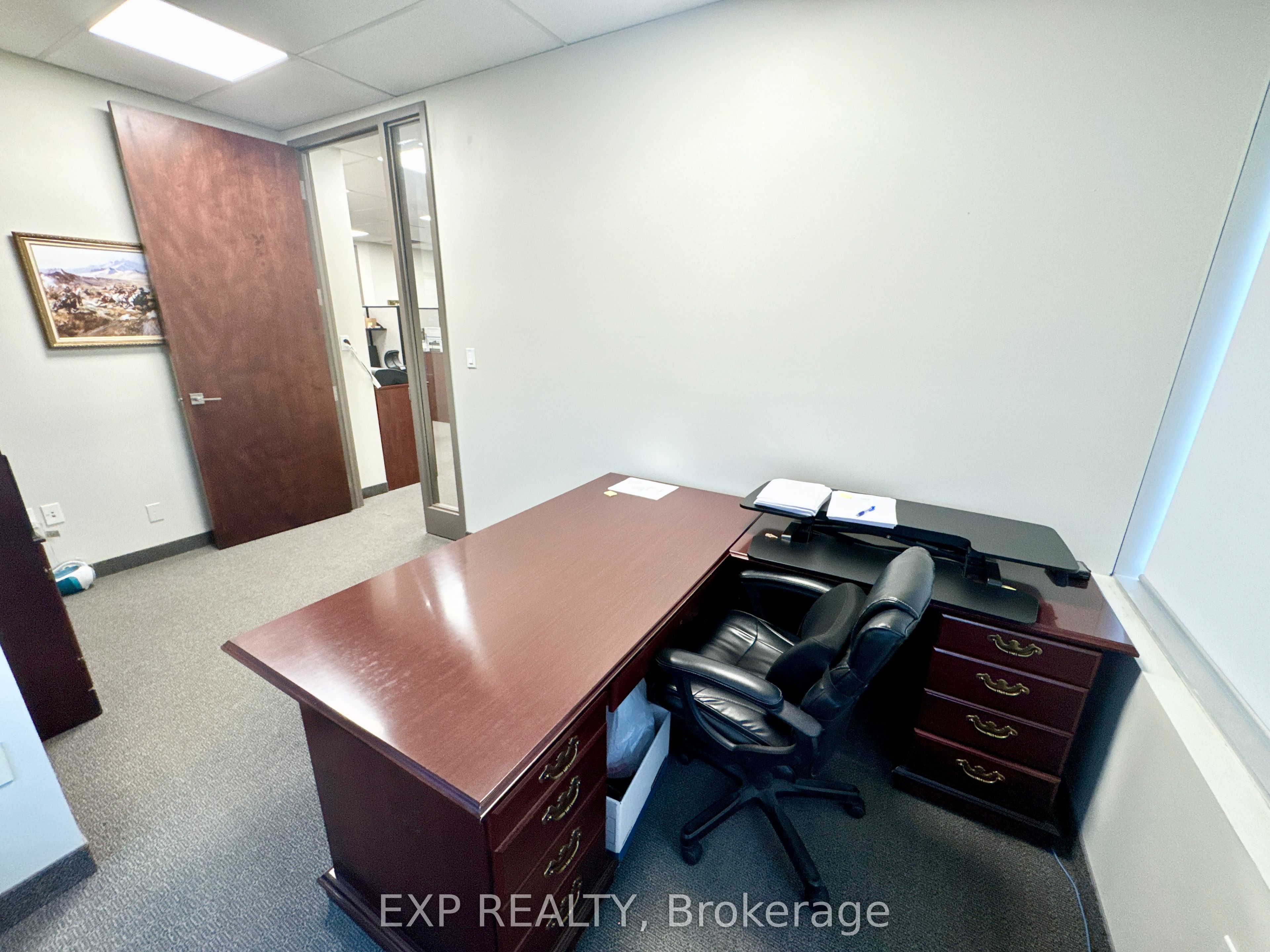 15 Wertheim Ct Property Photo 5