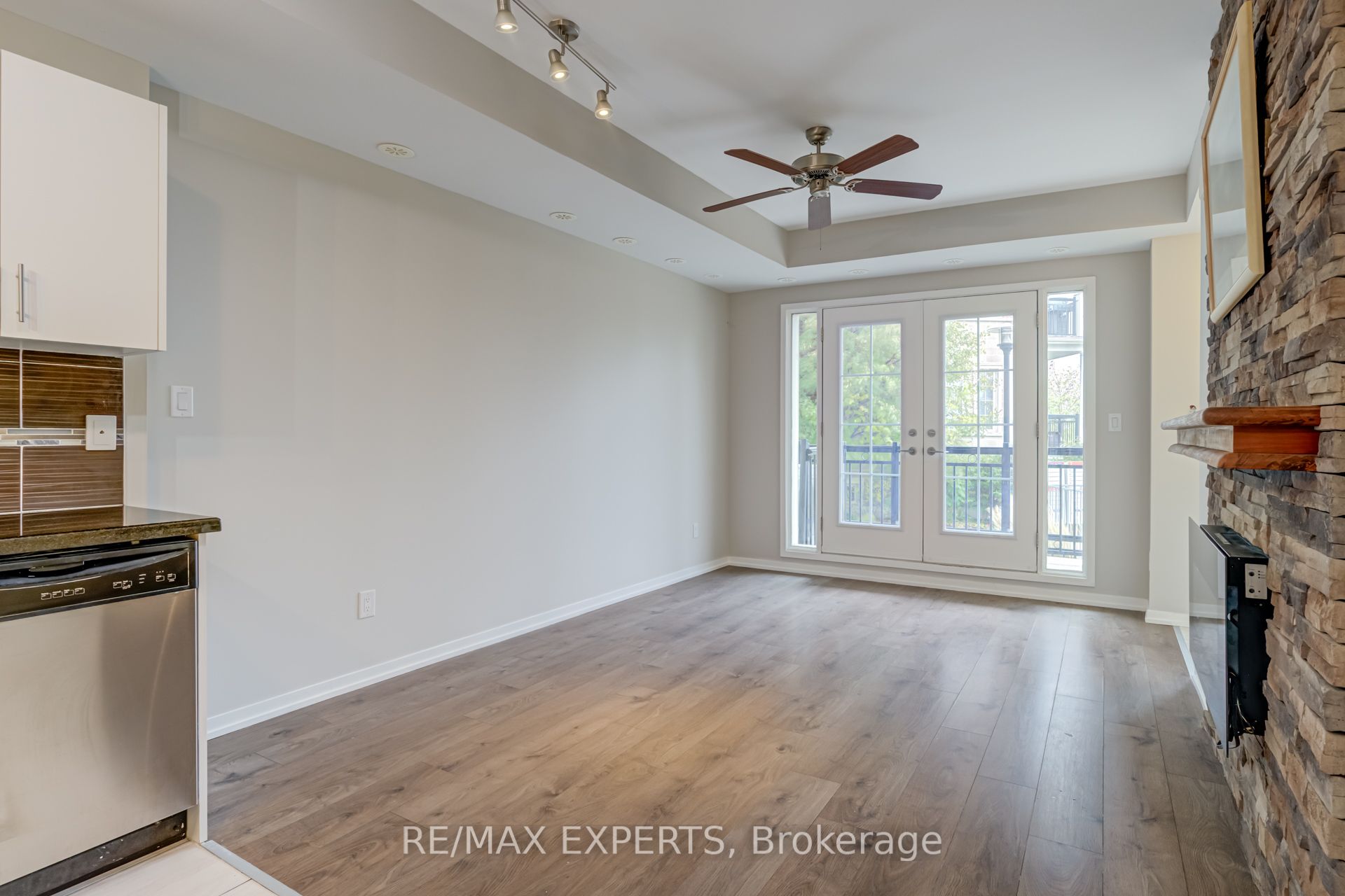 26 Bruce St Property Photo 11