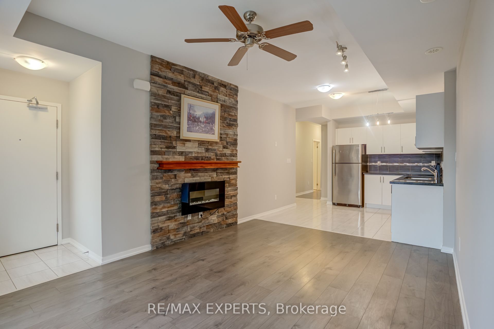 26 Bruce St Property Photo 12