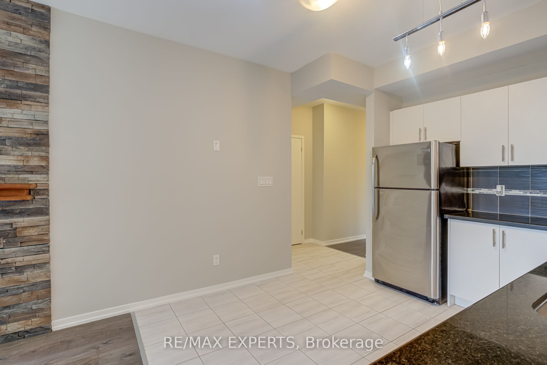 26 Bruce St Property Photo 21