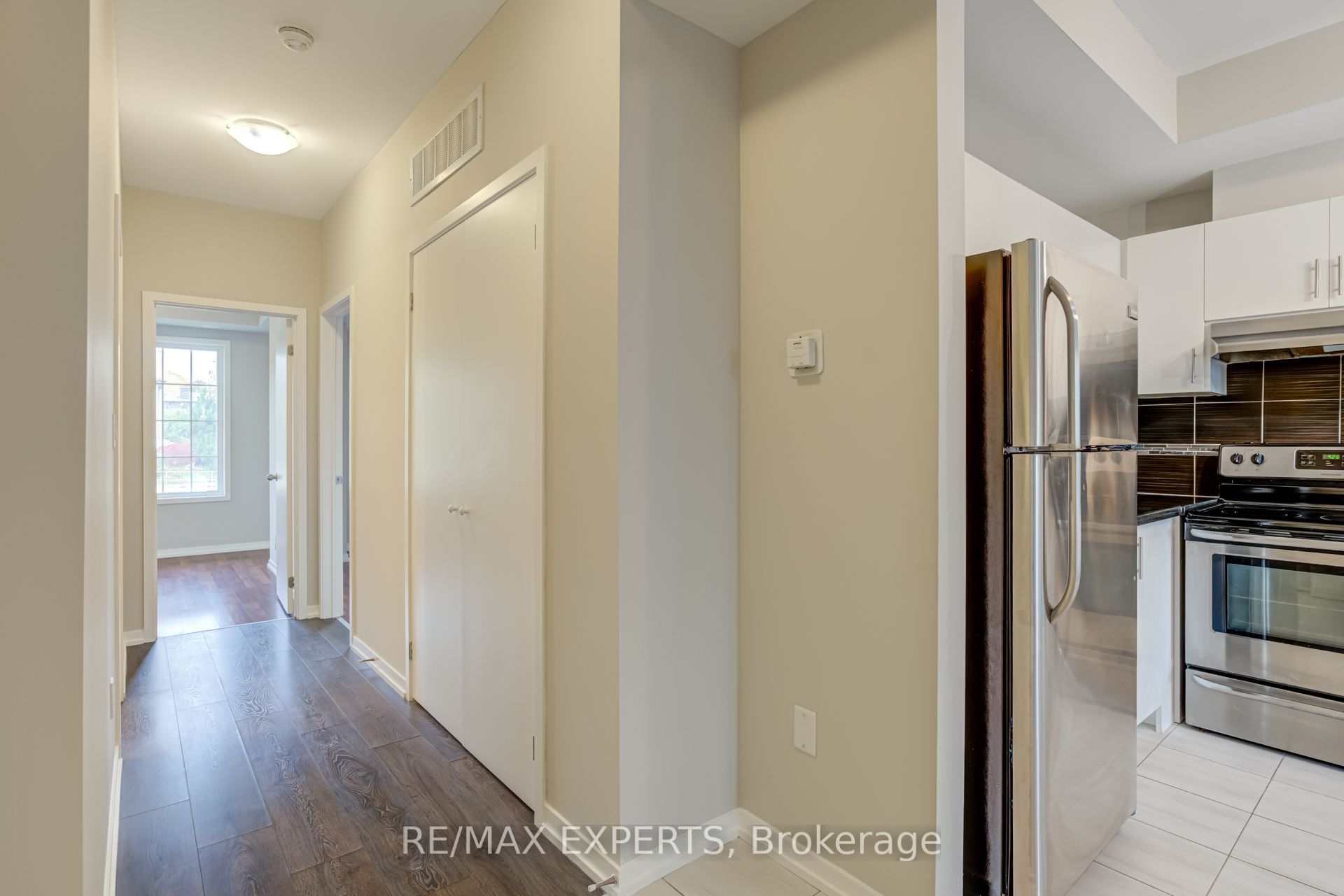 26 Bruce St Property Photo 22