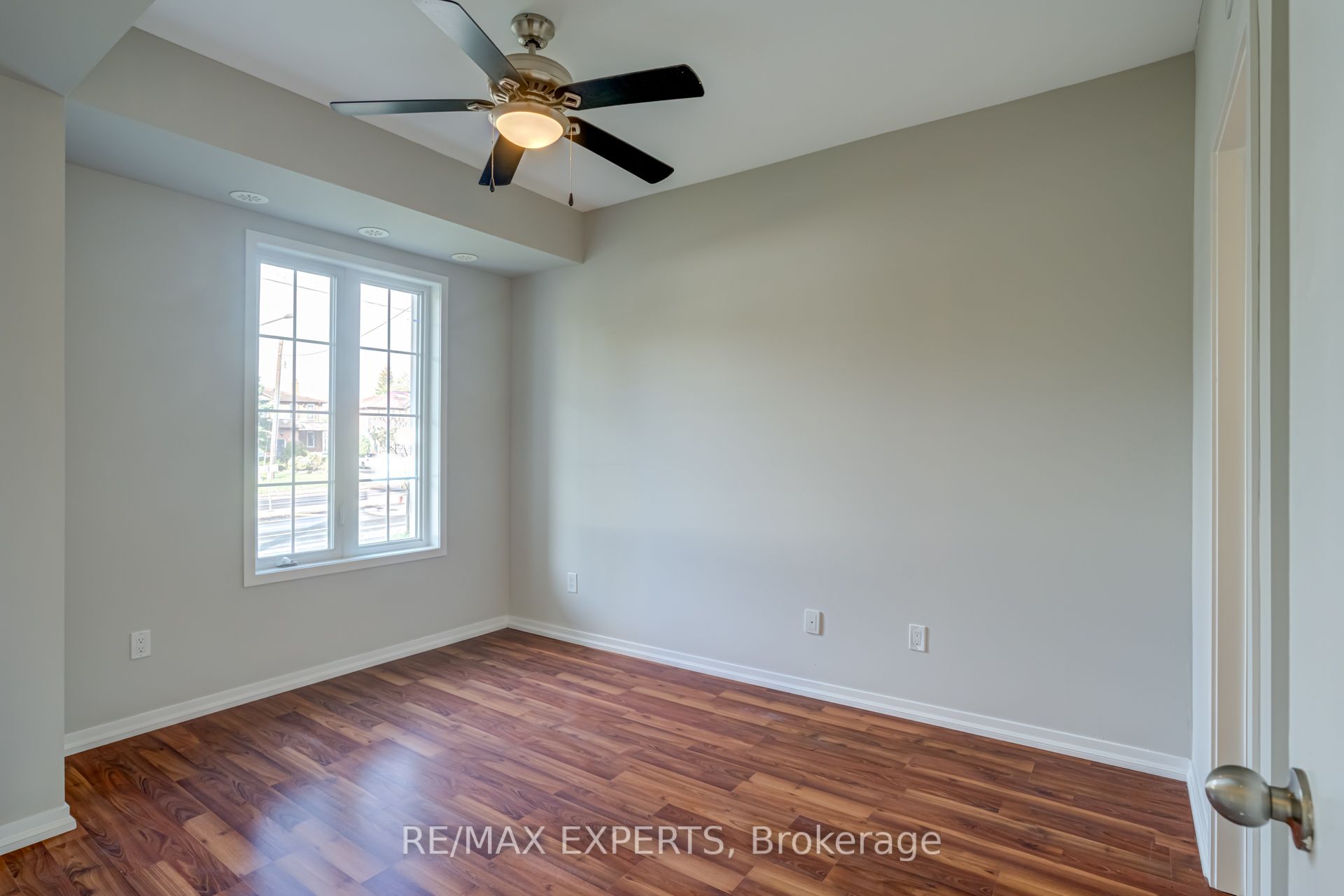 26 Bruce St Property Photo 24