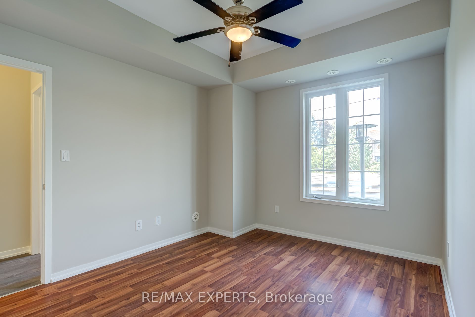 26 Bruce St Property Photo 25