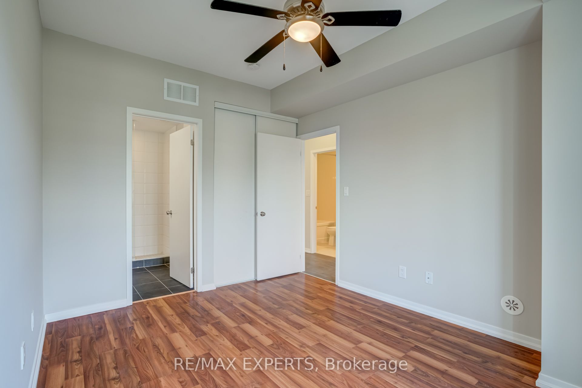 26 Bruce St Property Photo 26