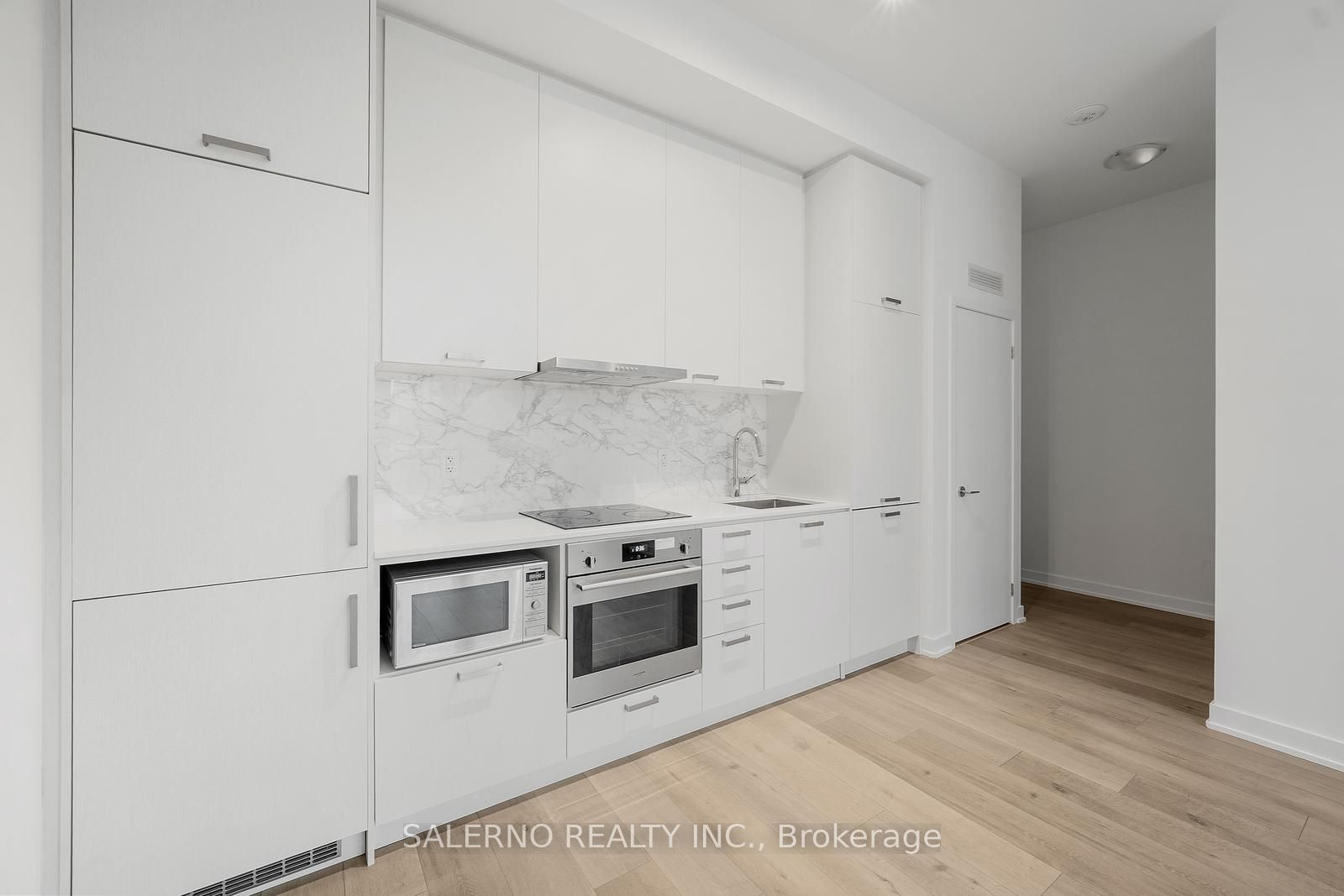 10 Honeycrisp Cres Property Photo 9