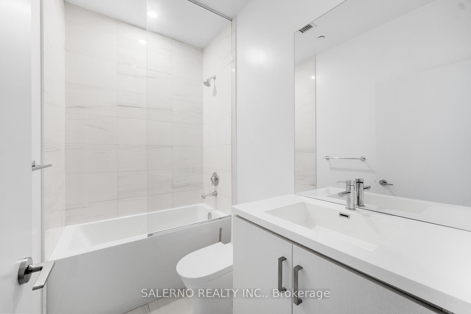 10 Honeycrisp Cres Property Photo 15