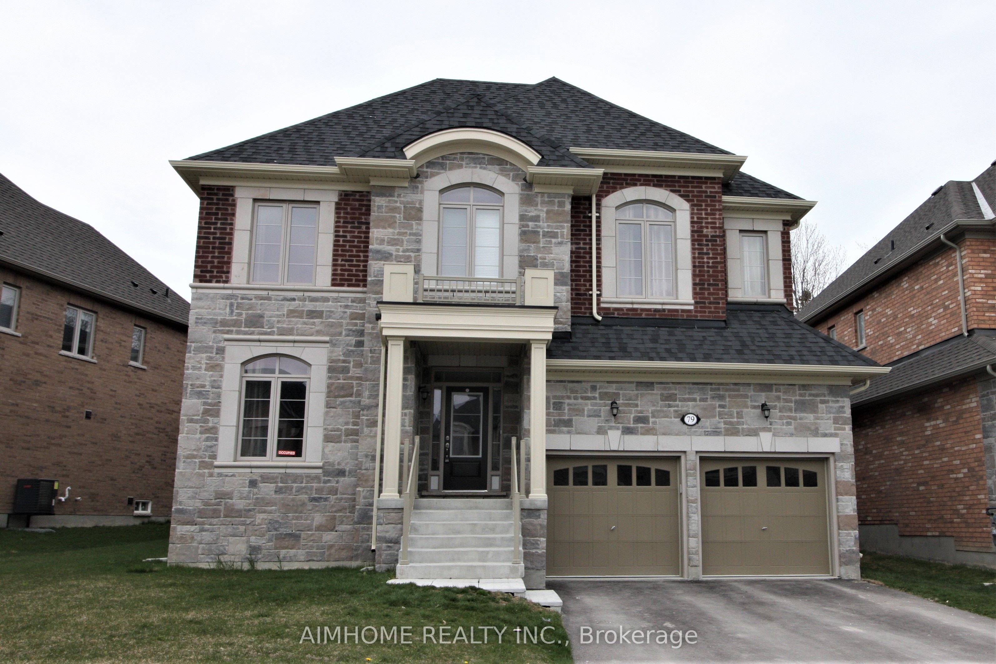 79 Mitchell Place Property Photo 1