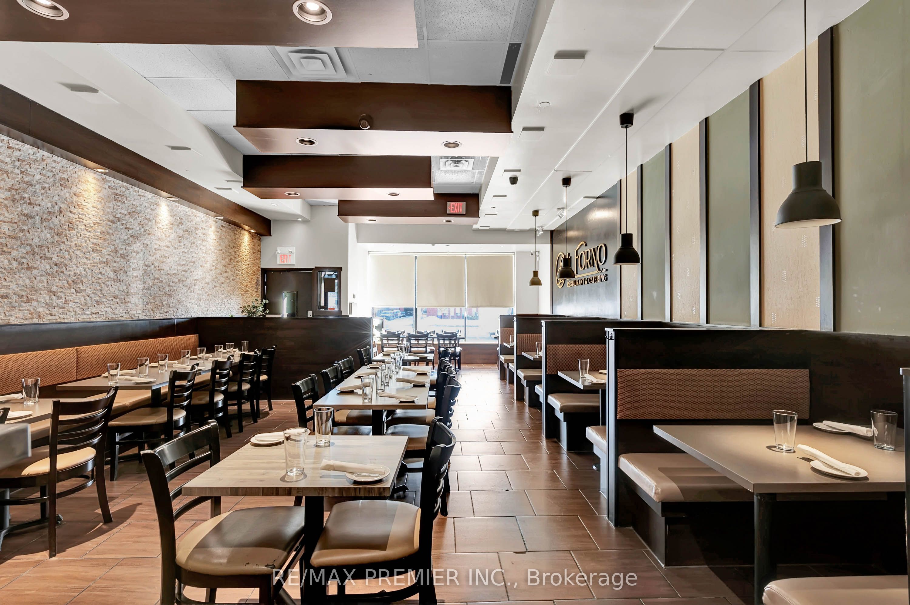 4000 Steeles Ave W Property Photo 11